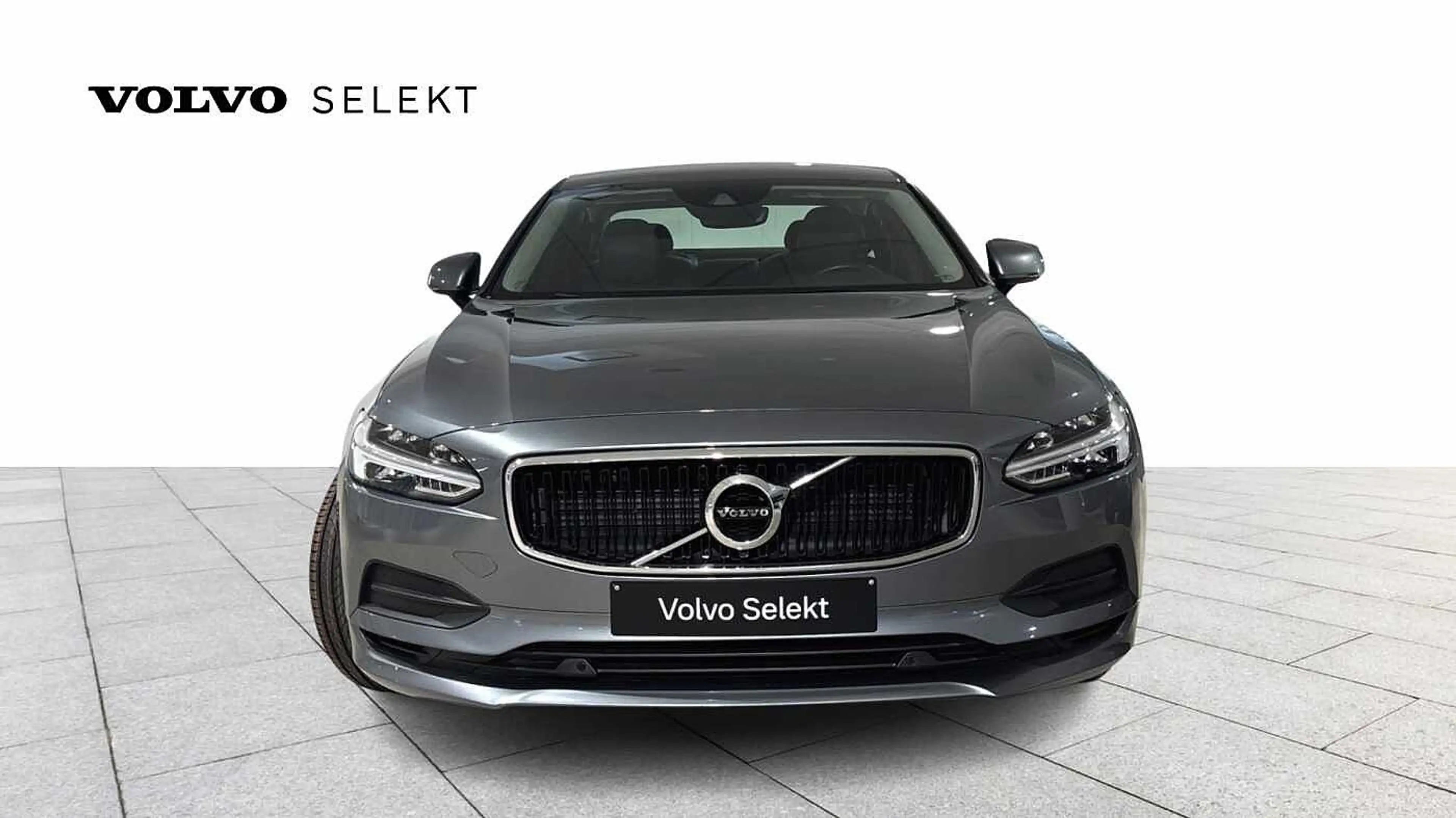 Volvo S90 Momentum D3 — photo 3