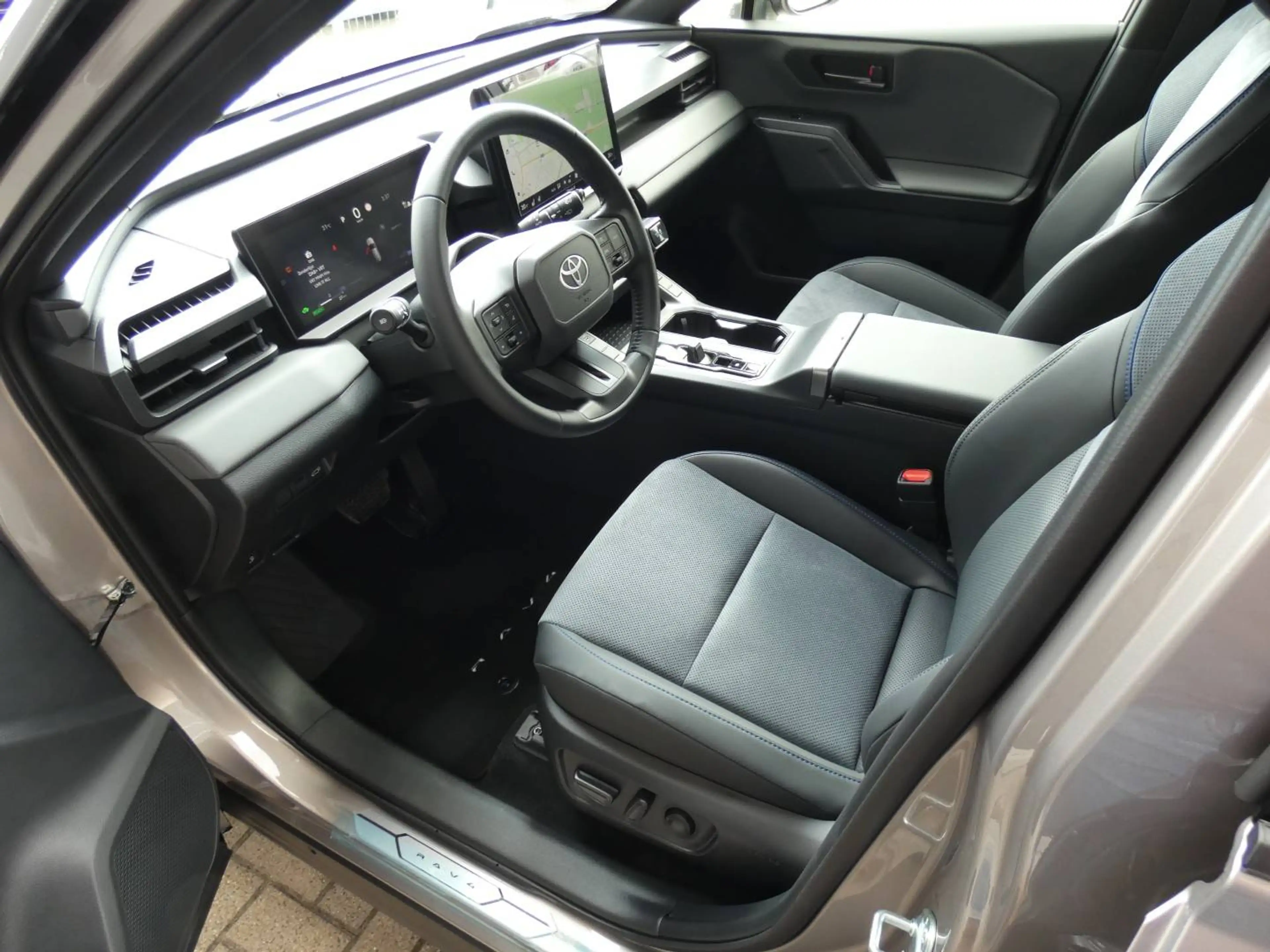 Toyota RAV 4 STOCKDEAL *2WD* STYLE +Elektrische zetels +LEDER/Alcantara +Dodehoek +Zetelmemory — photo 14