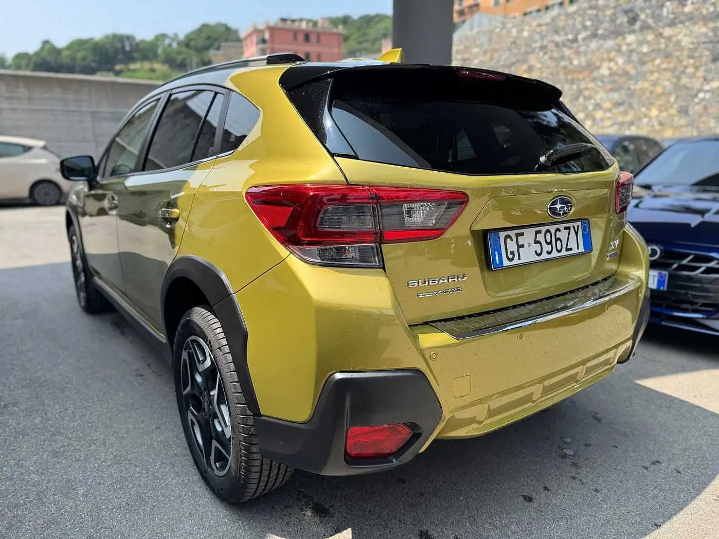 Subaru XV 2ª serie 2.0i e-Boxer MHEV Lineartronic Style Extr Oro - 2