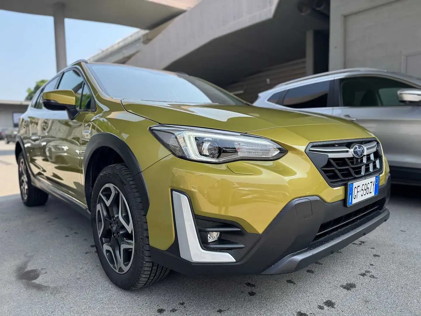 Subaru XV 2ª serie 2.0i e-Boxer MHEV Lineartronic Style Extr Oro - 1