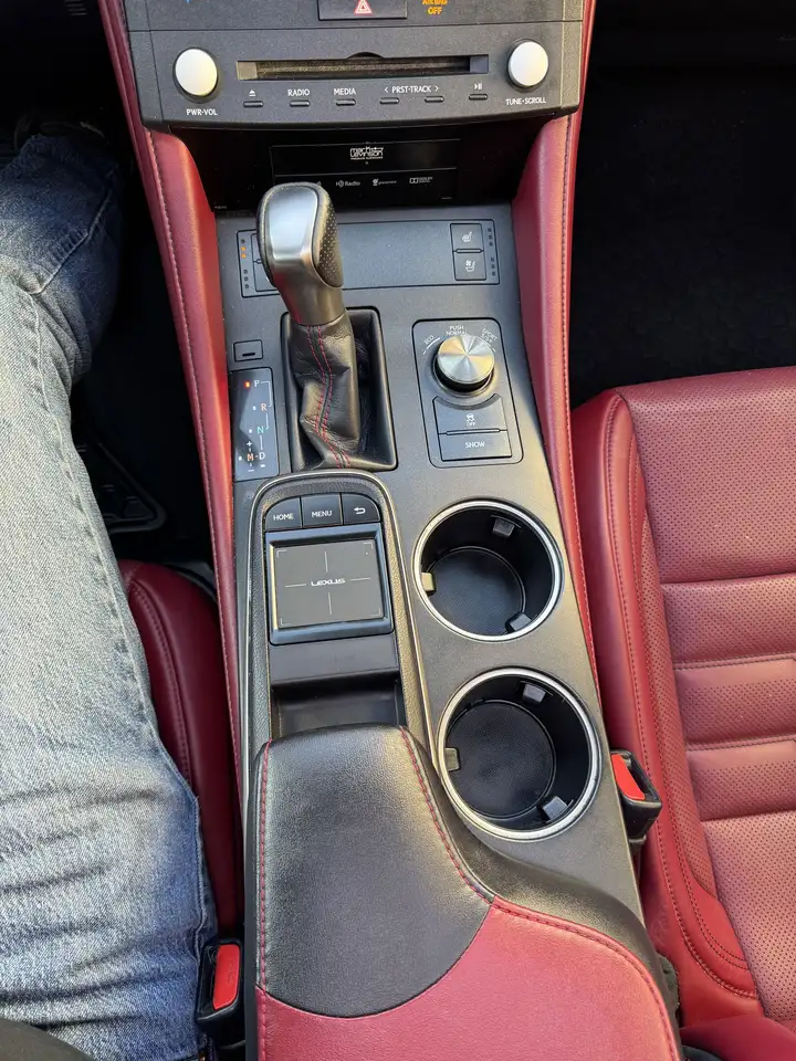 Lexus RC photo Lexus RC