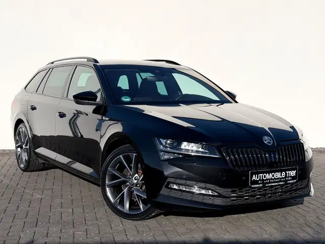 Skoda Superb view 3
