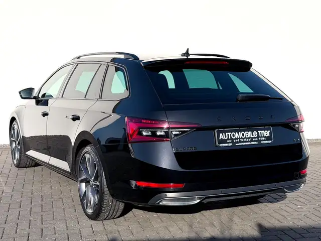 Skoda Superb view 7