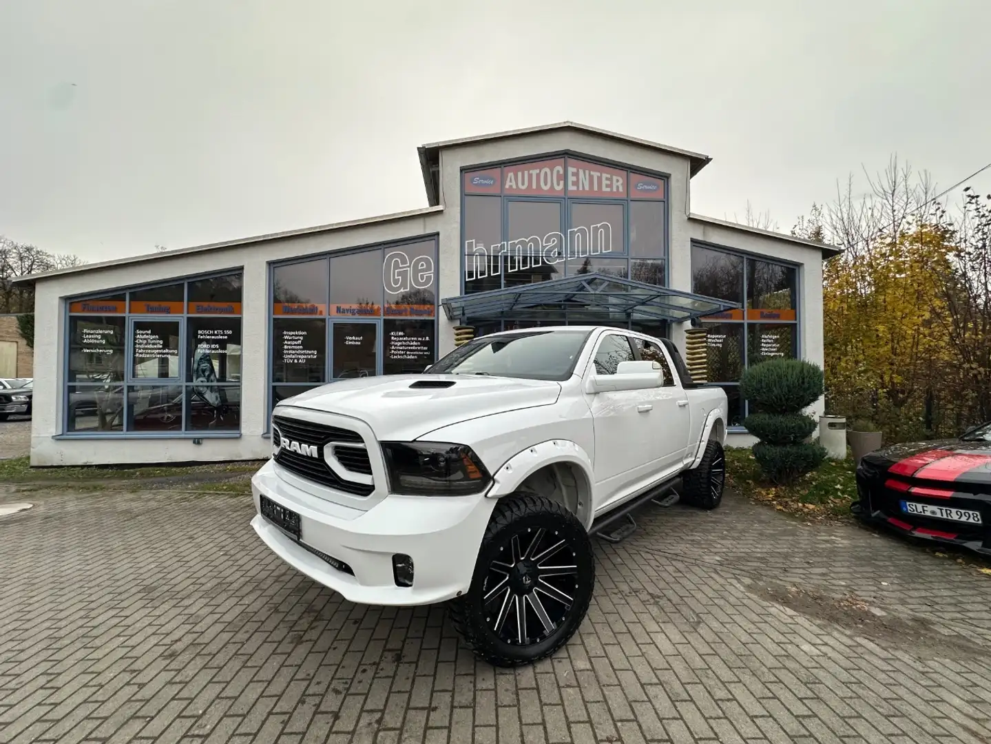 Dodge RAM 5,7 HEMI Sport Höher Breiter Lauter Weiß - 1