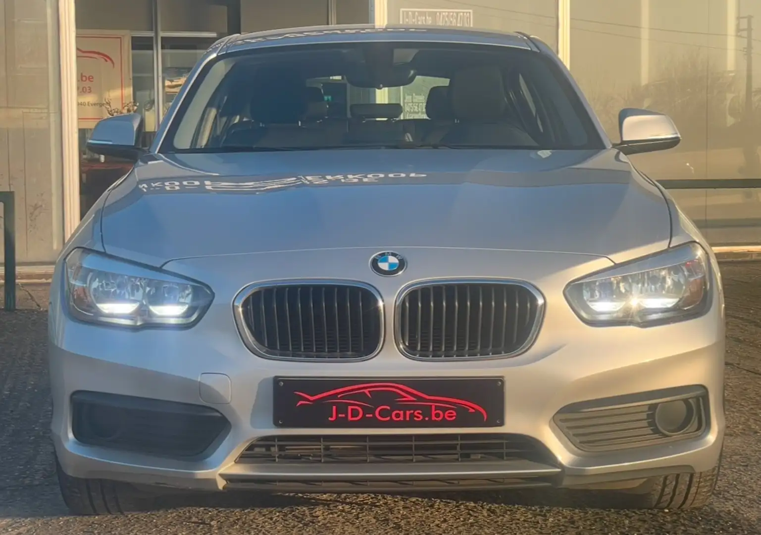 BMW 116 116i Advantage Argent - 2