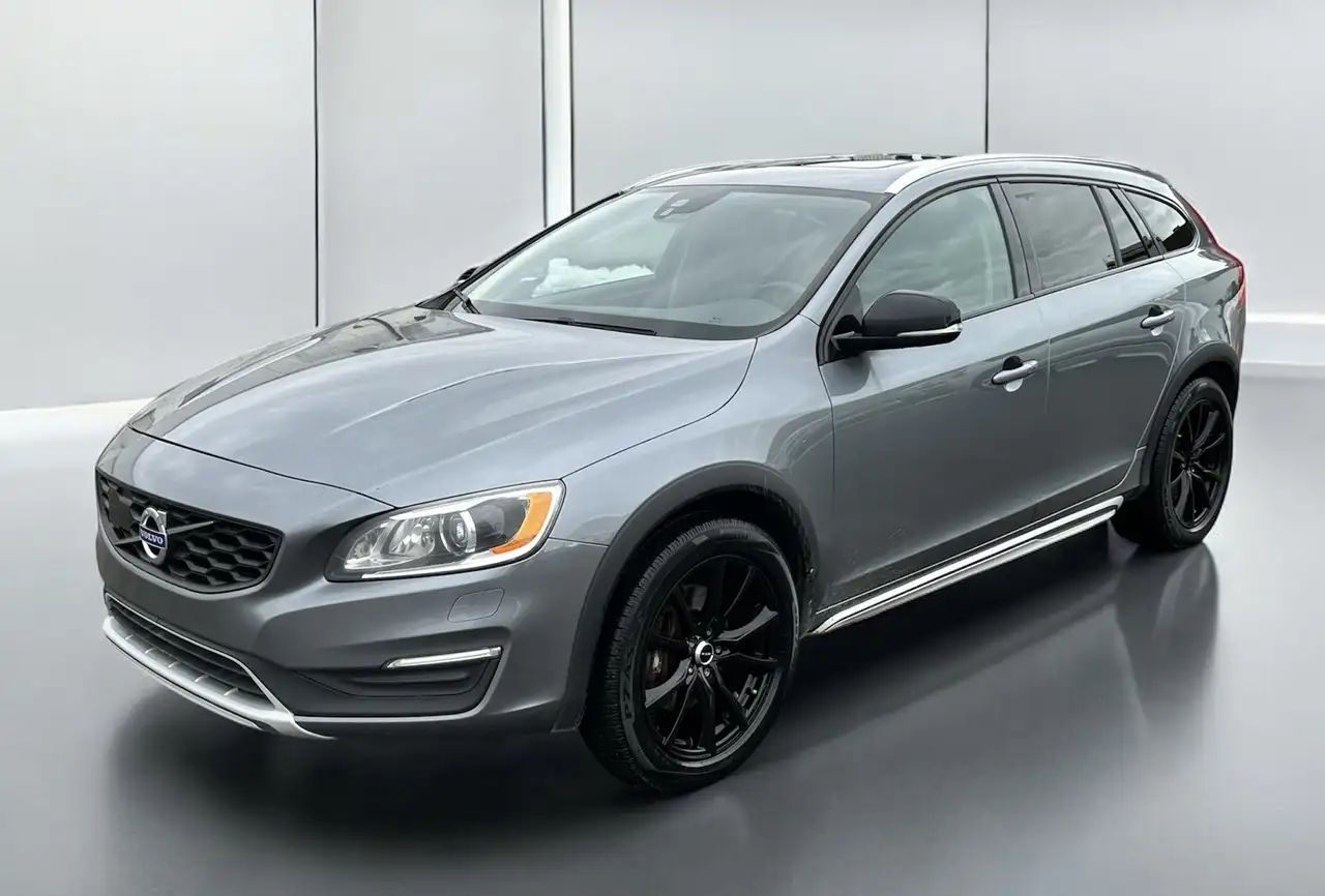 2017 Volvo V60 Cross Country