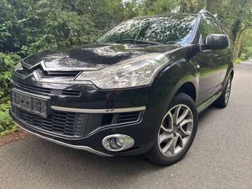 Exclusive*7*SITZER*DSG*SHZ*CAM*NAVI...