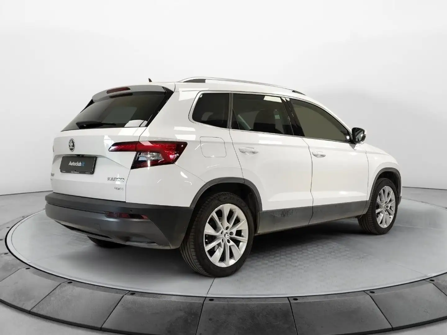 Skoda Karoq 2.0 tdi Style 4x4 150cv Blanc - 2