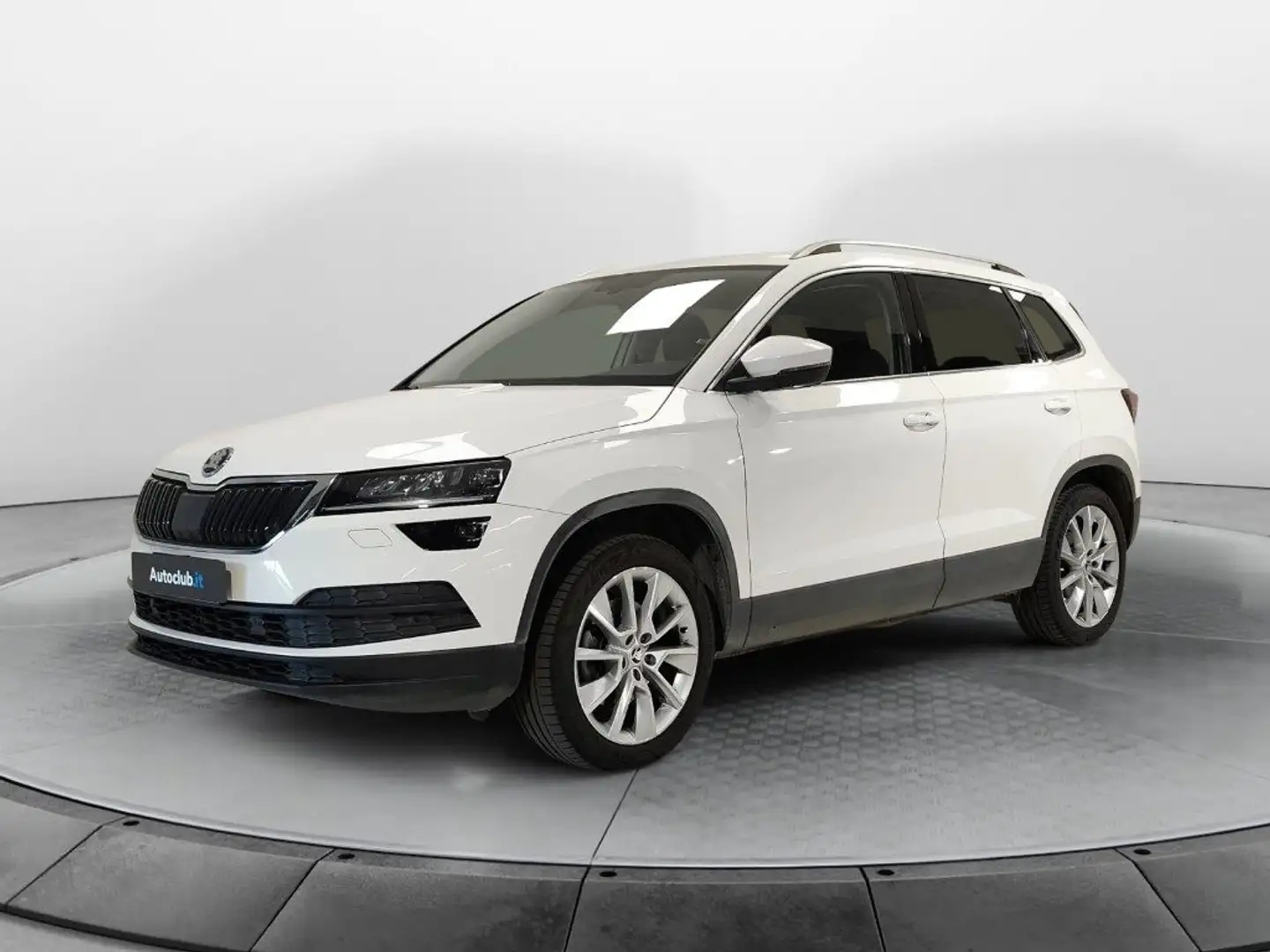 Skoda Karoq 2.0 tdi Style 4x4 150cv Blanc - 1
