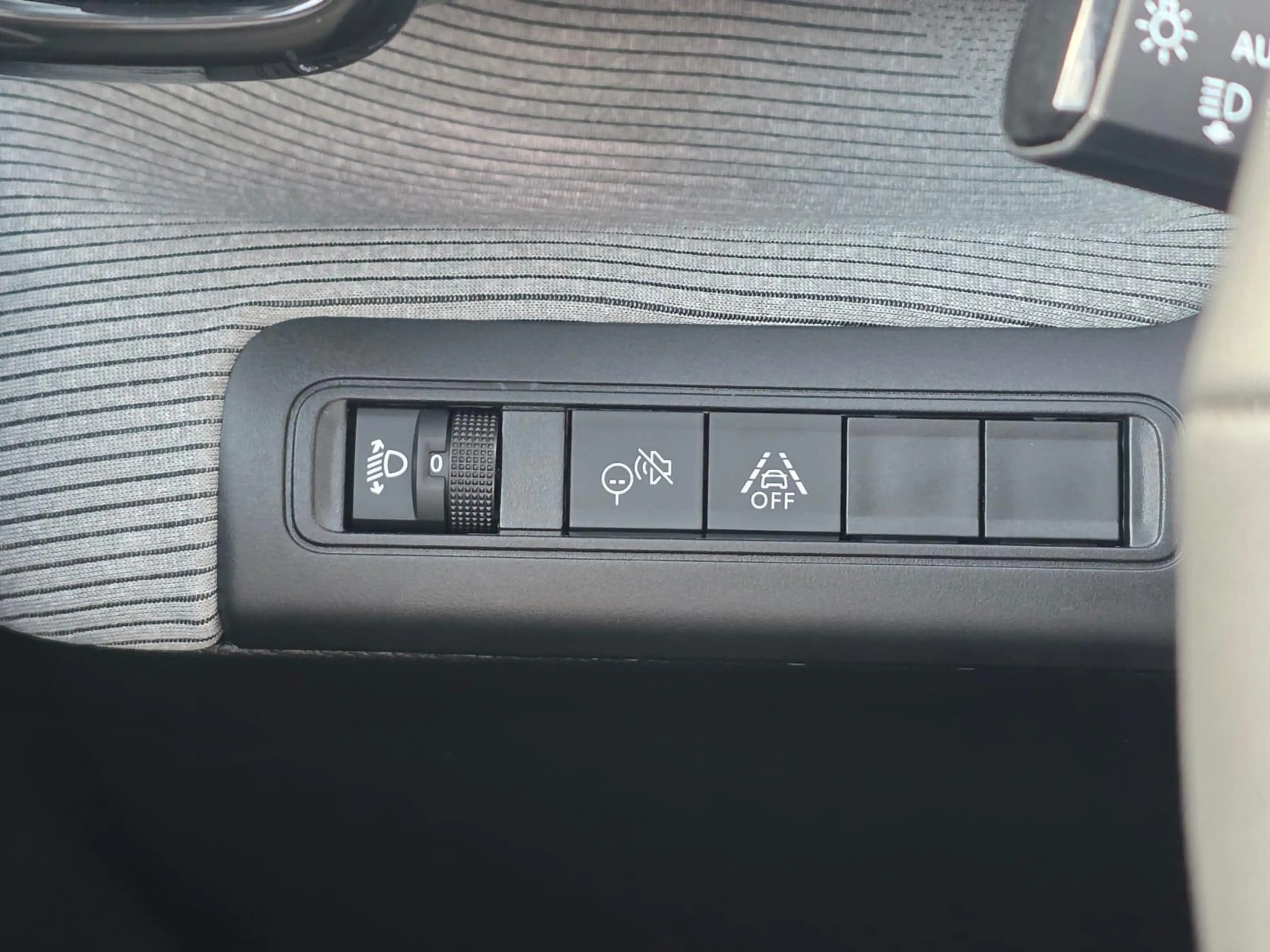 Citroen C3 Aircross 1.2 Hybrid 145pk Max Automaat | Stoel en stuurverw — photo 12