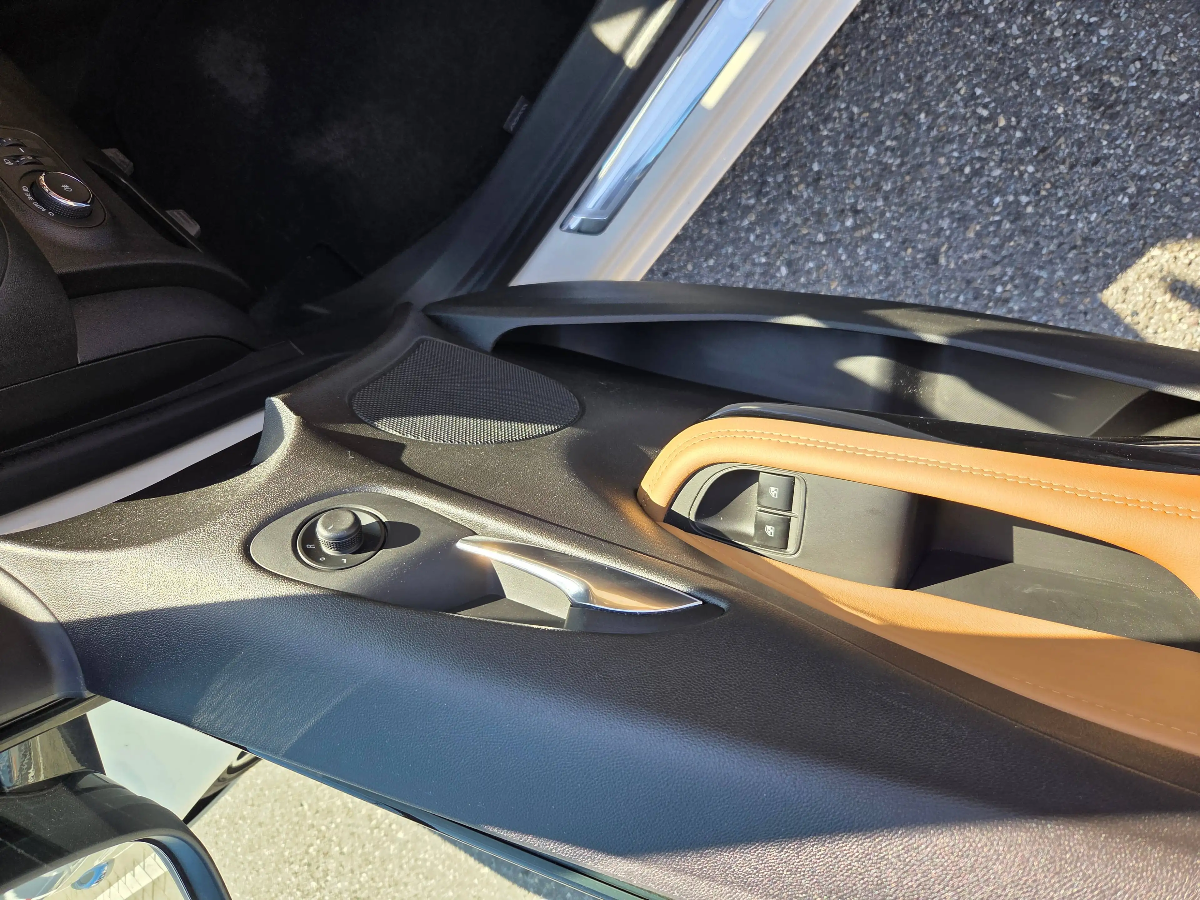 Opel Adam 1.0 Turbo Open Air — photo 12