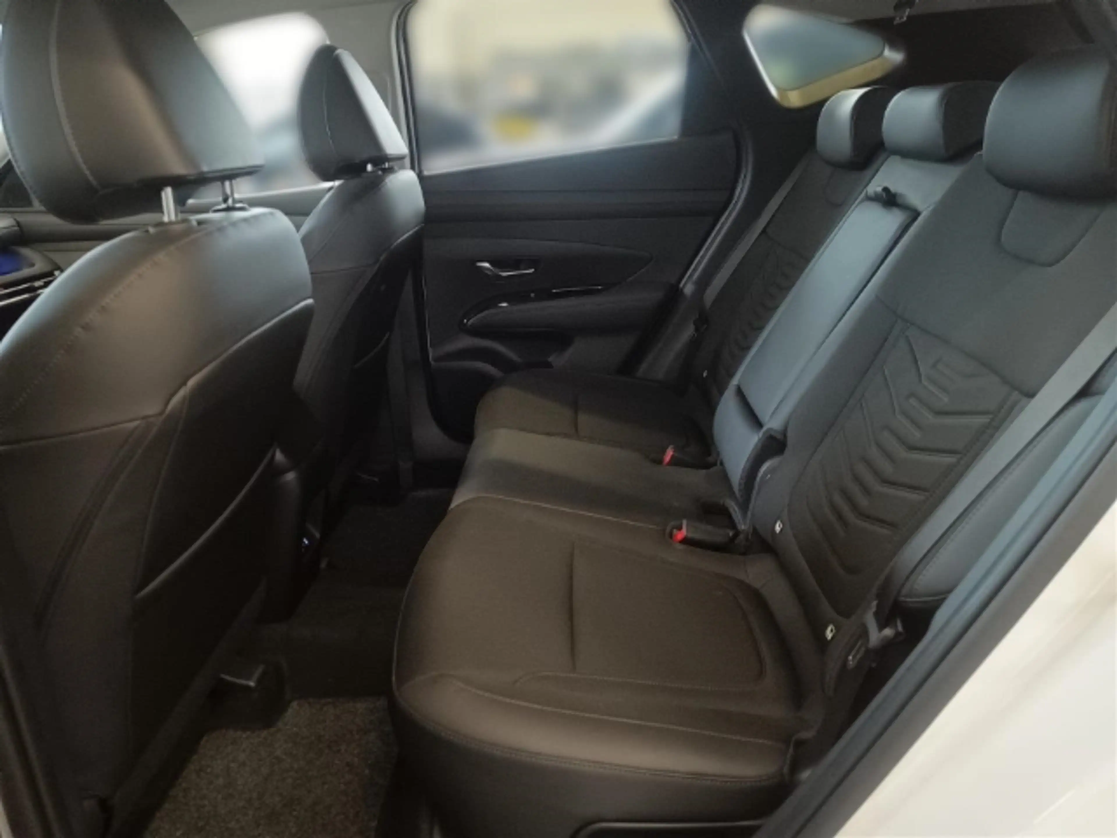 Hyundai TUCSON 2WD 1.6 T-GDI Trend NAvi+Rückfahrkamera+Apple CarP — photo 11