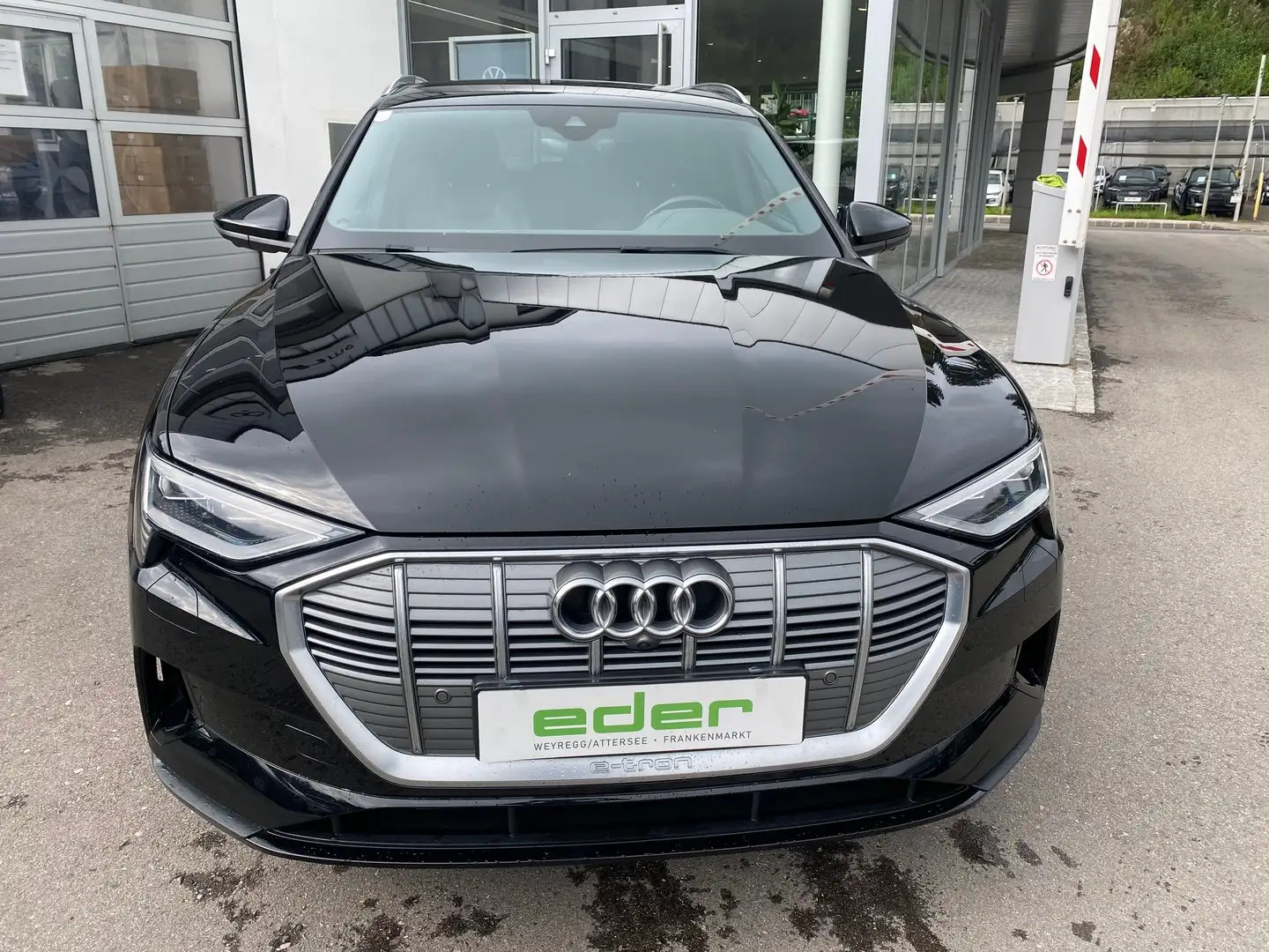 Audi e-tron 50 quattro 230 kW Business Noir - 2