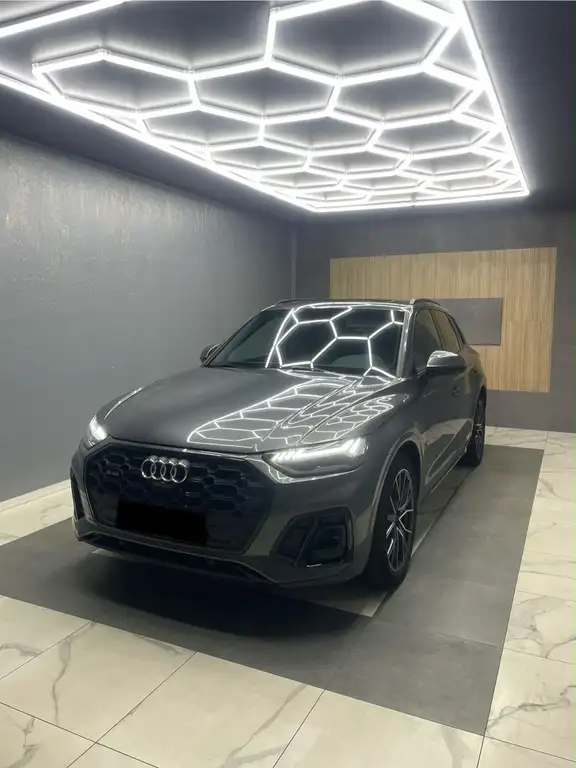 Audi SQ5 2022 из Европы — купить под ключ