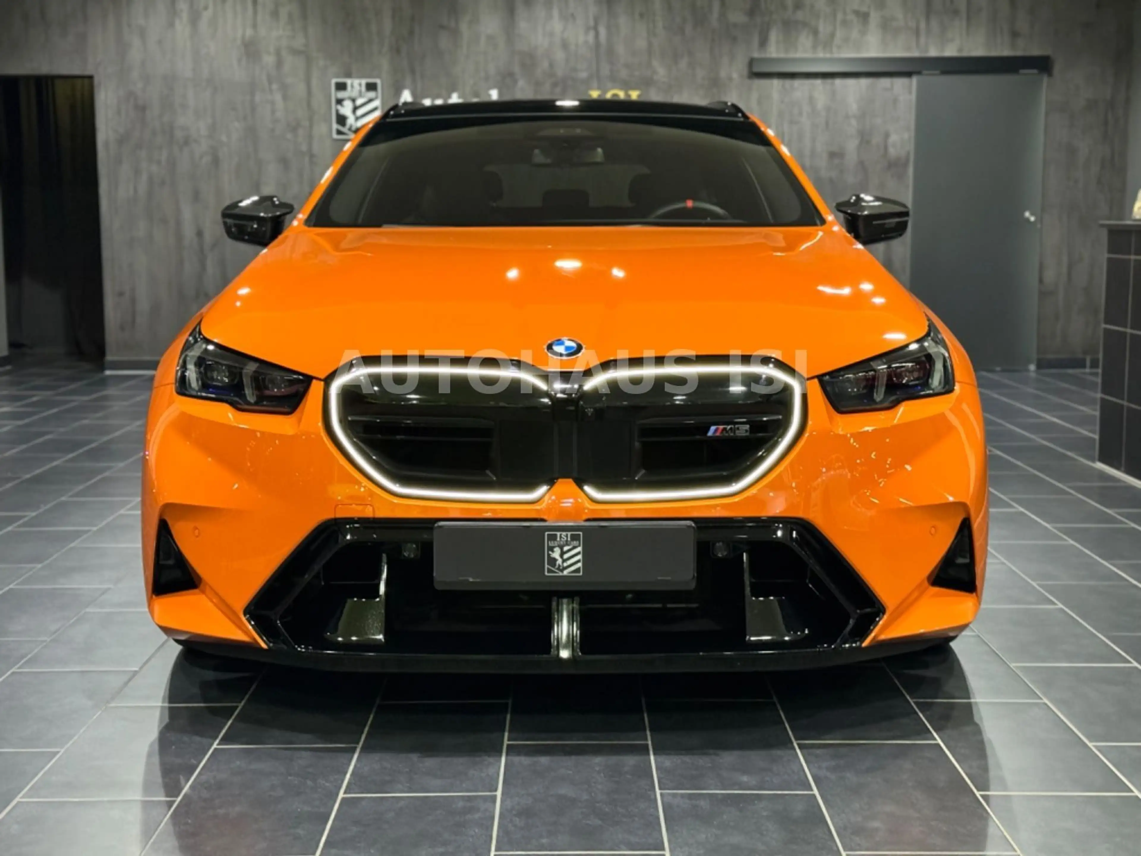 BMW M5 BMW M5 Touring ULTIMATE,INDIVIDUAL,KERAMIK,PANO — photo 3