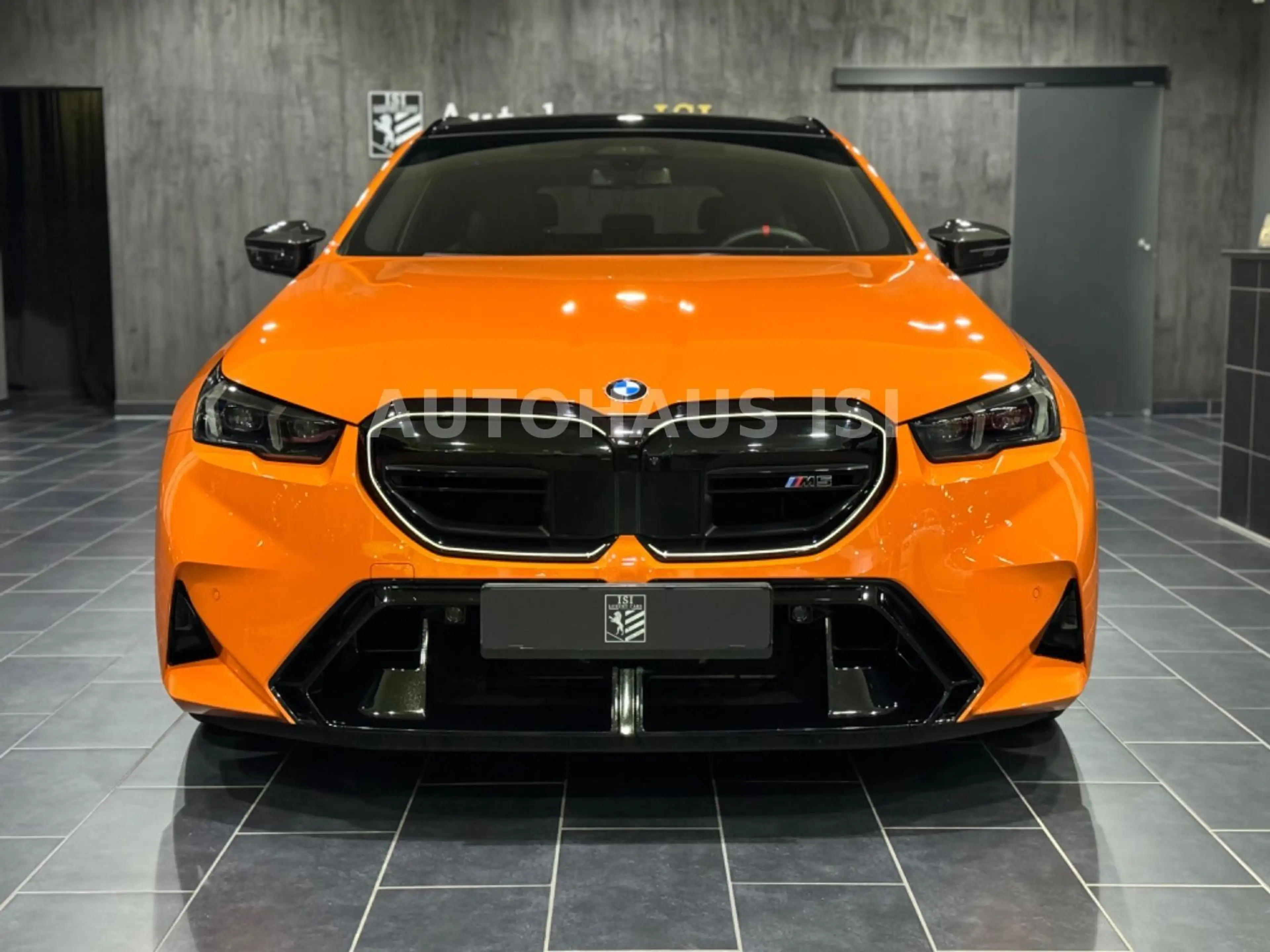 BMW M5 BMW M5 Touring ULTIMATE,INDIVIDUAL,KERAMIK,PANO — photo 2