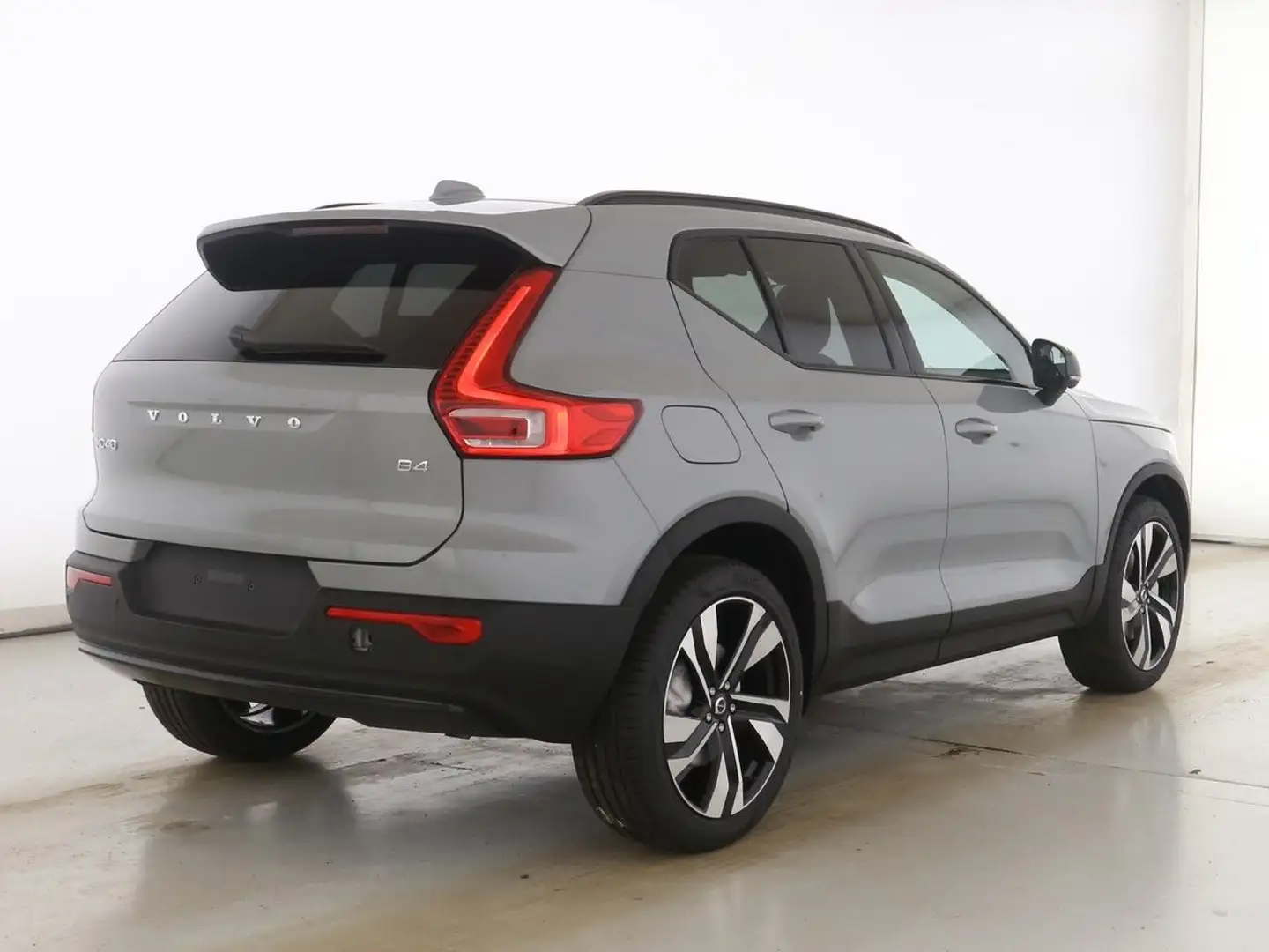 Volvo XC40 B4 B Ultra Dark 2WD  ACC-Pixel-360°-20Zoll Grau - 2