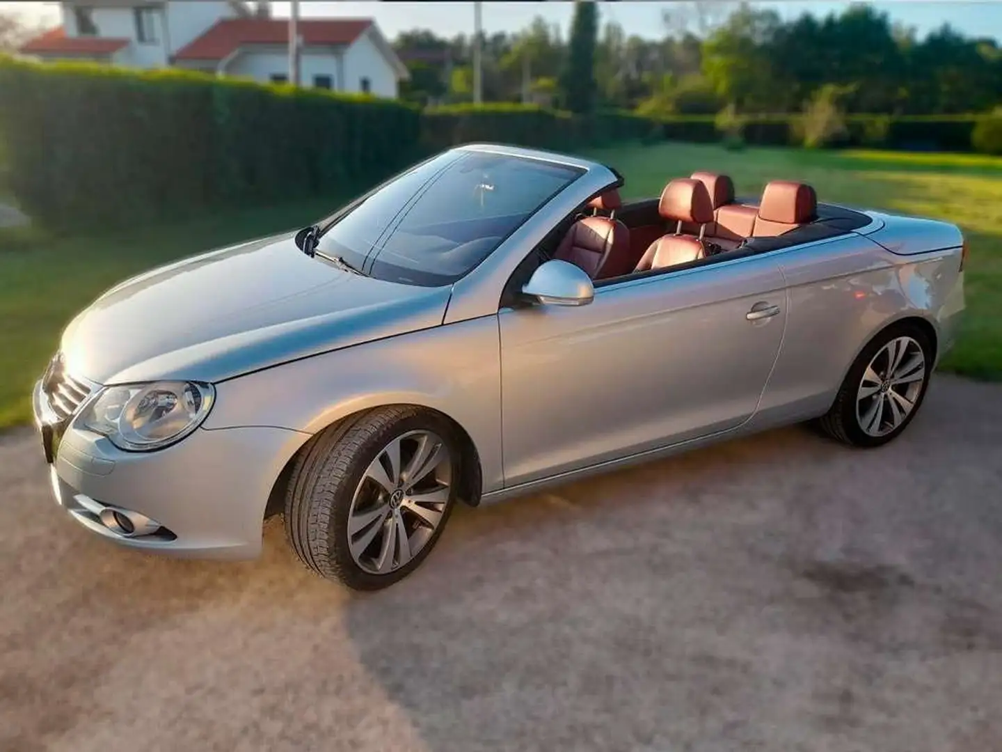 Volkswagen Eos 2.0 TSI DSG 210 Gris - 2