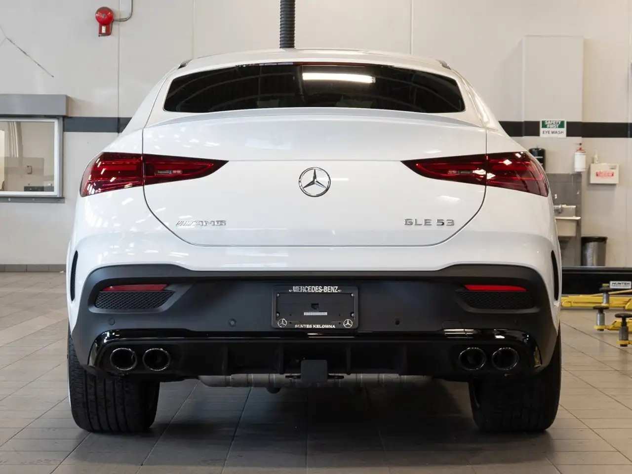 Mercedes-Benz GLE снимка Mercedes-Benz GLE