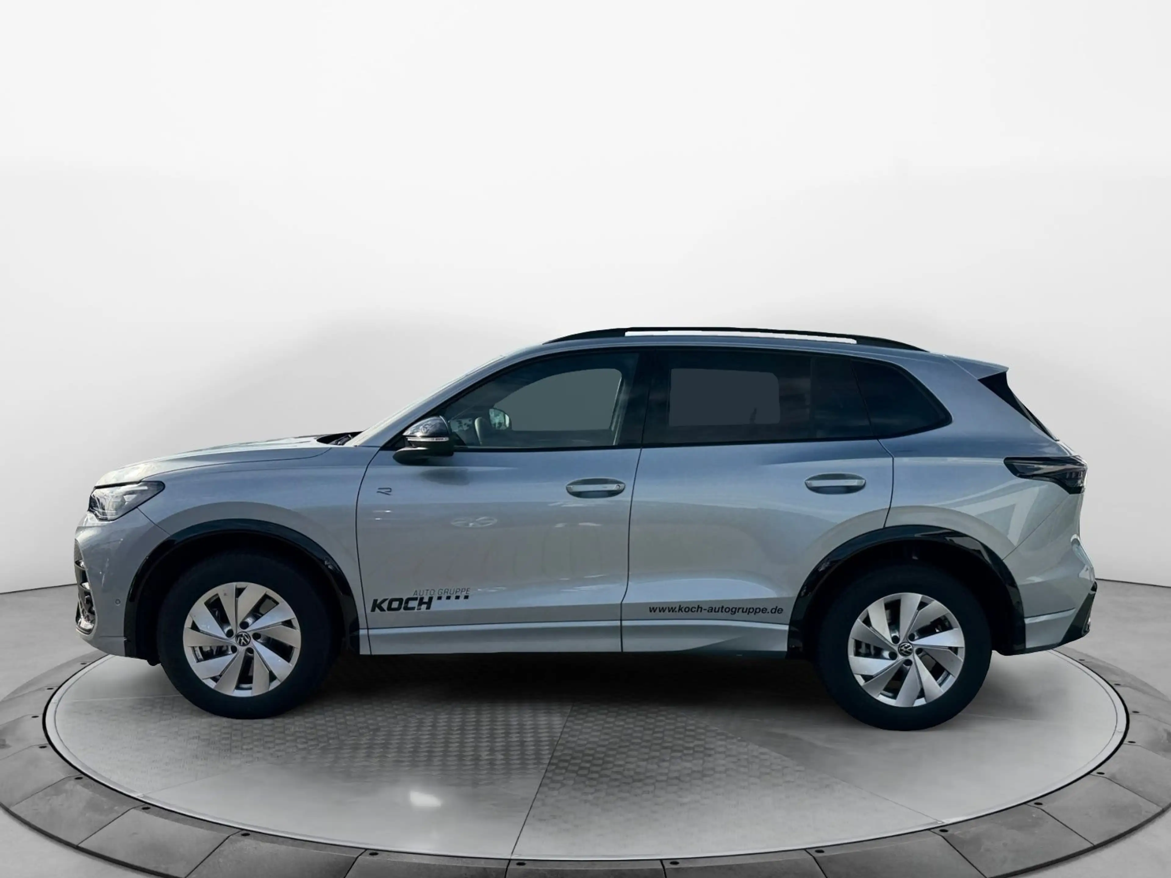 Volkswagen Tiguan 2.0TSI R-Line 4M DSG AHK Leder Navi LED — photo 3
