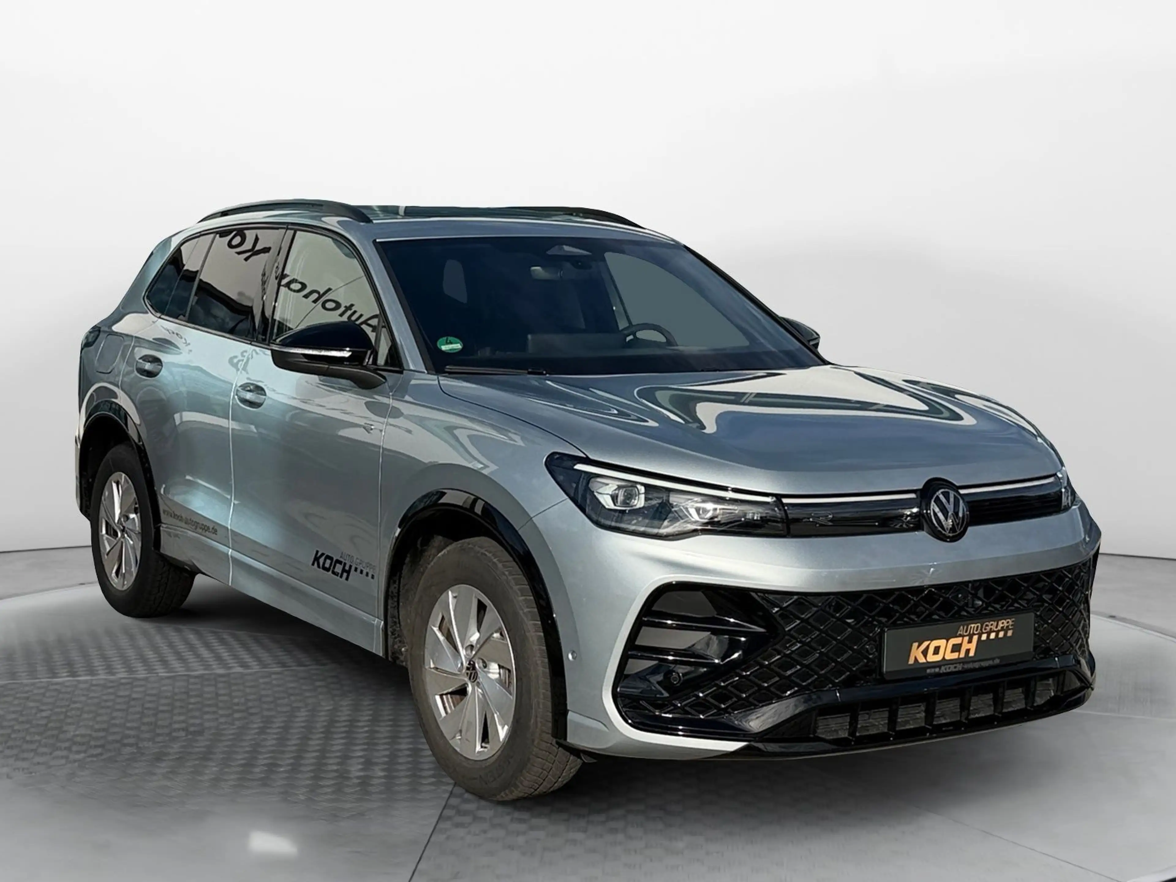 Volkswagen Tiguan 2.0TSI R-Line 4M DSG AHK Leder Navi LED — photo 5