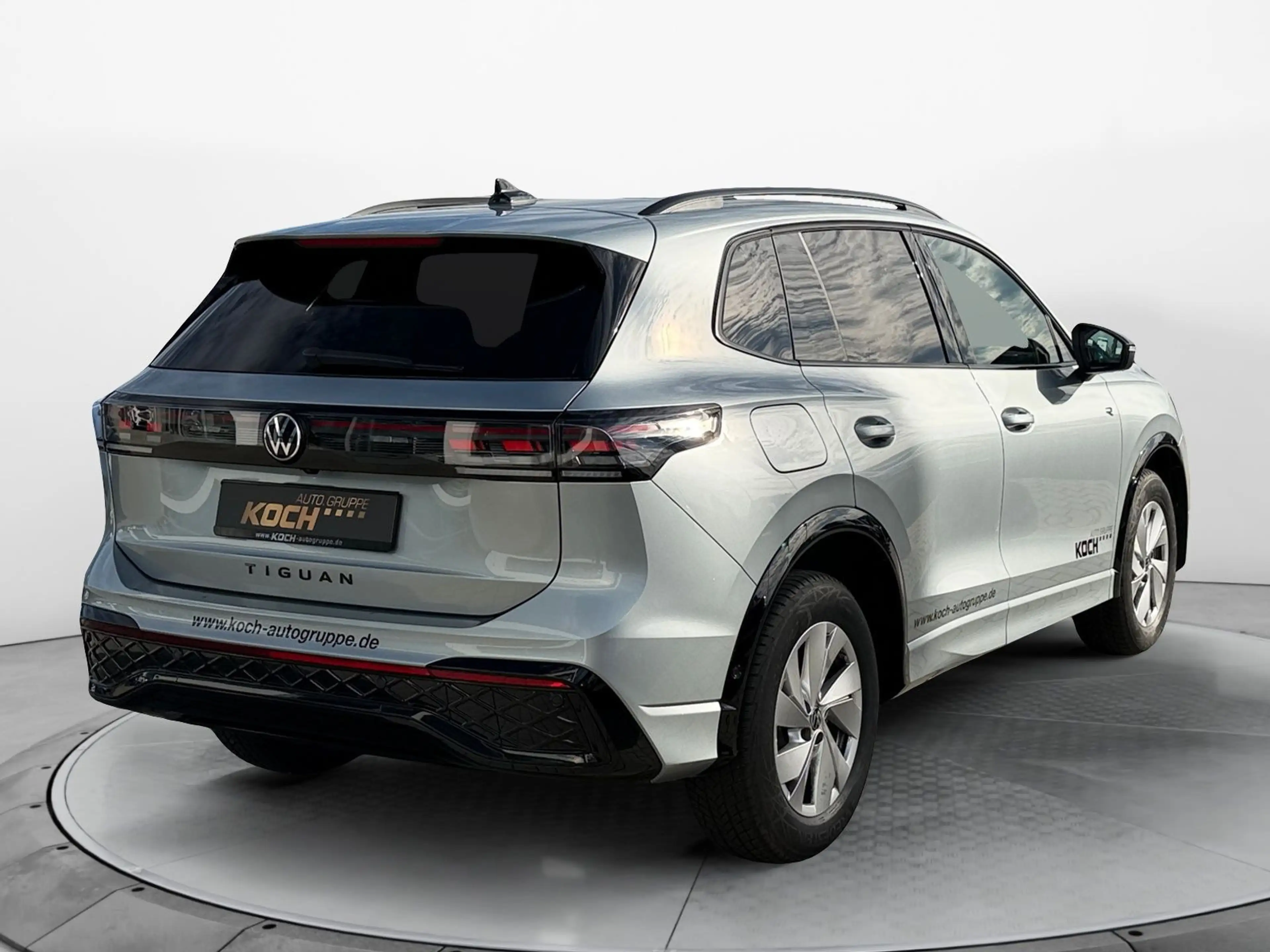 Volkswagen Tiguan 2.0TSI R-Line 4M DSG AHK Leder Navi LED — photo 9