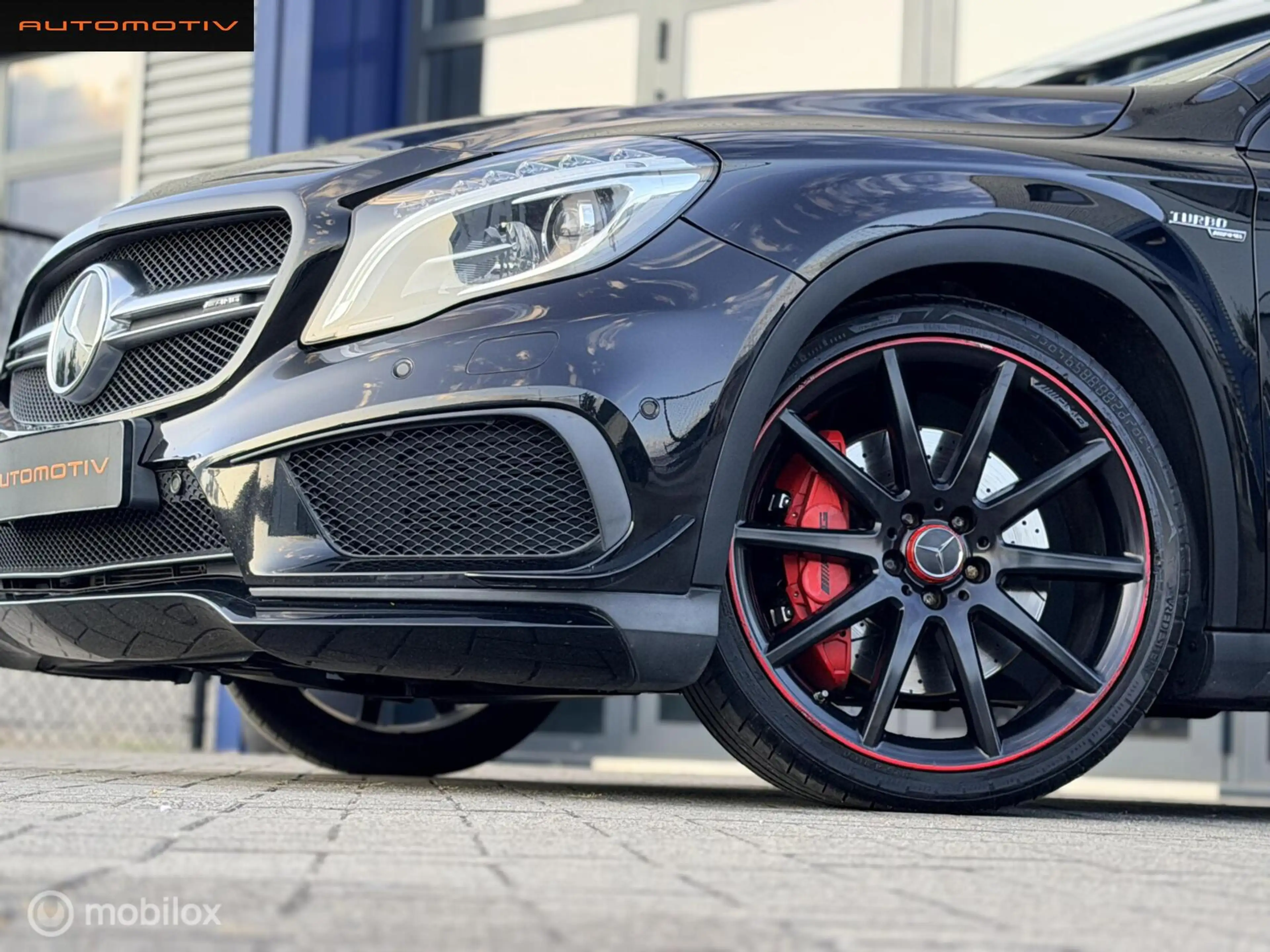 Mercedes-Benz GLA 45 AMG 4Matic Edition 1 PANO / AMG SEATS — photo 8