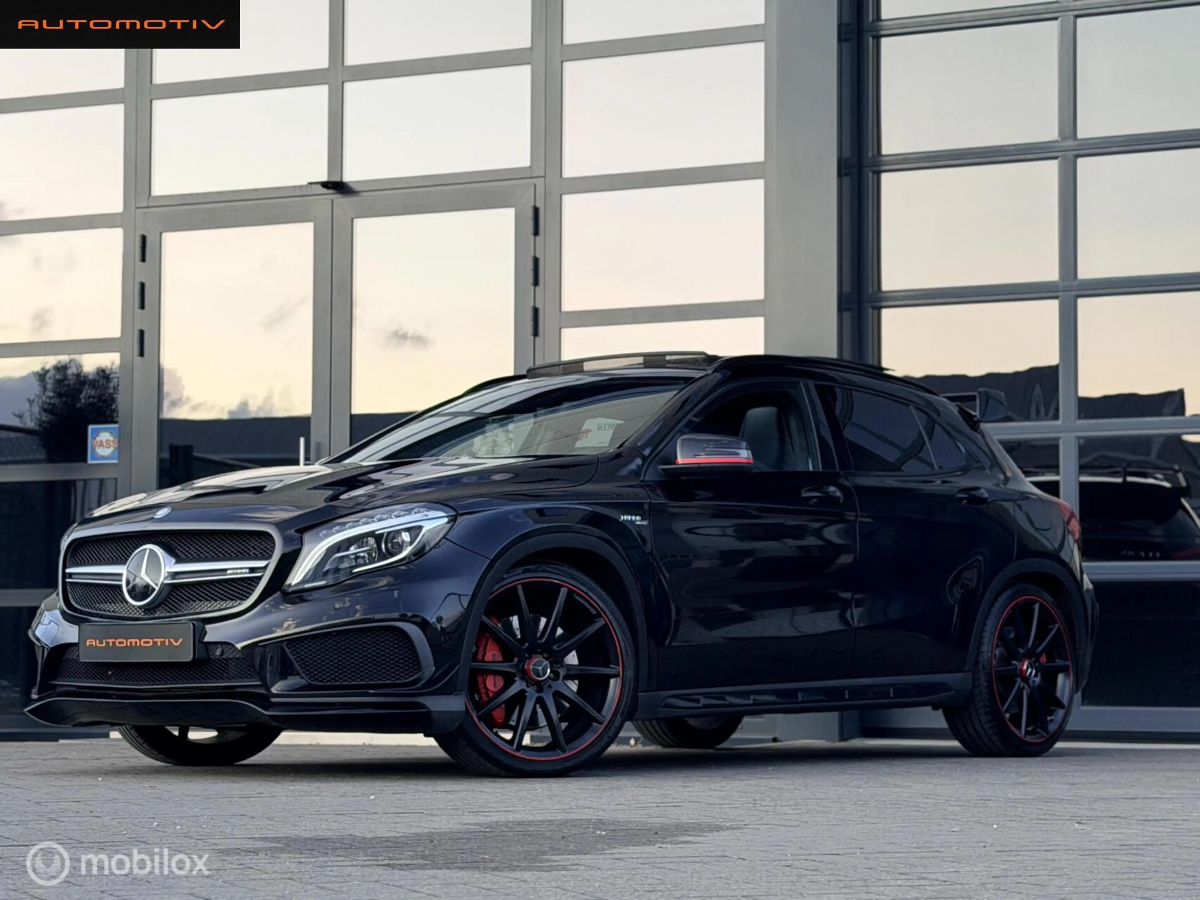 Mercedes-Benz GLA 45 AMG 4Matic Edition 1 PANO / AMG SEATS — photo 7