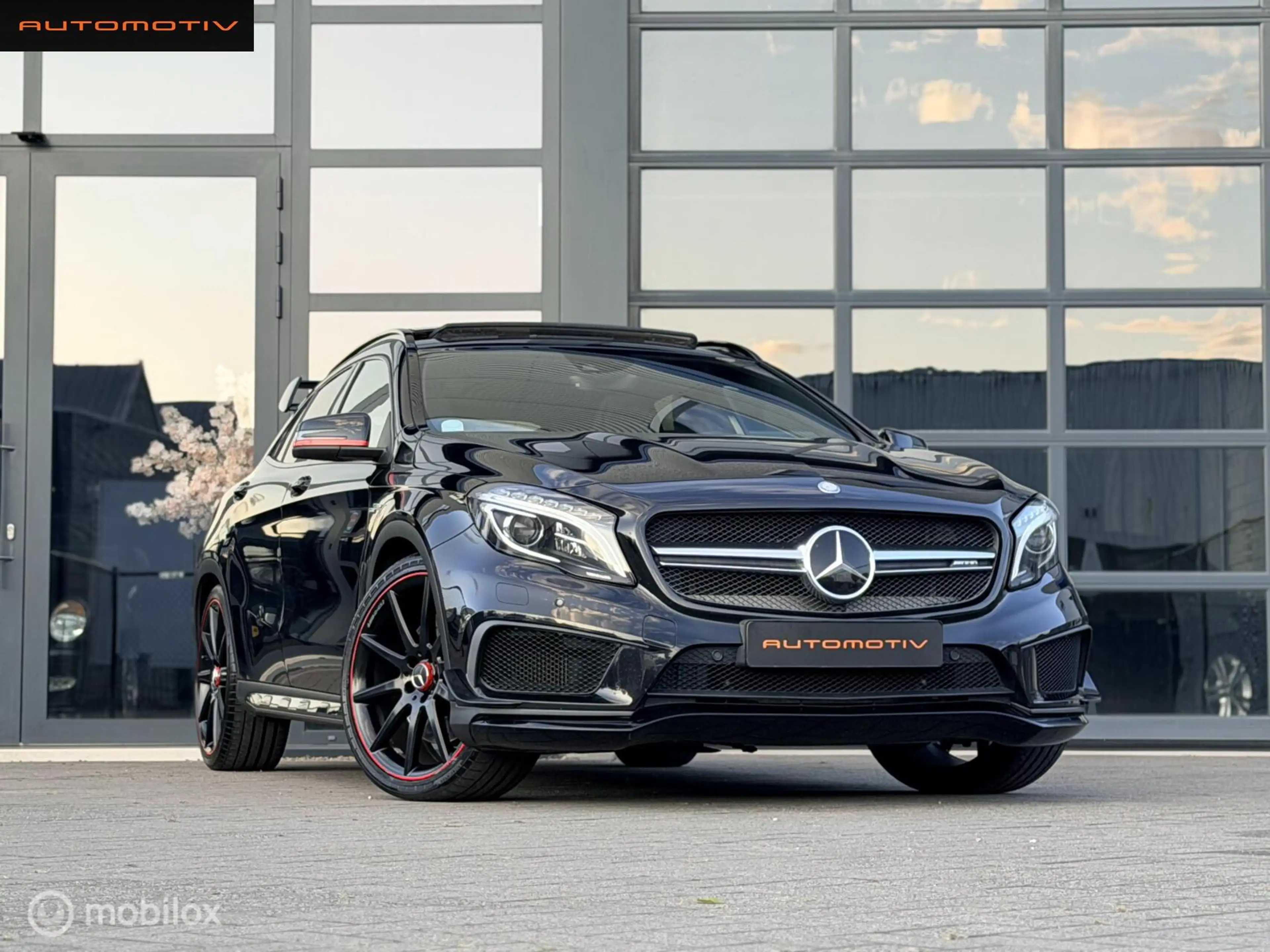 Mercedes-Benz GLA 45 AMG 4Matic Edition 1 PANO / AMG SEATS — photo 6