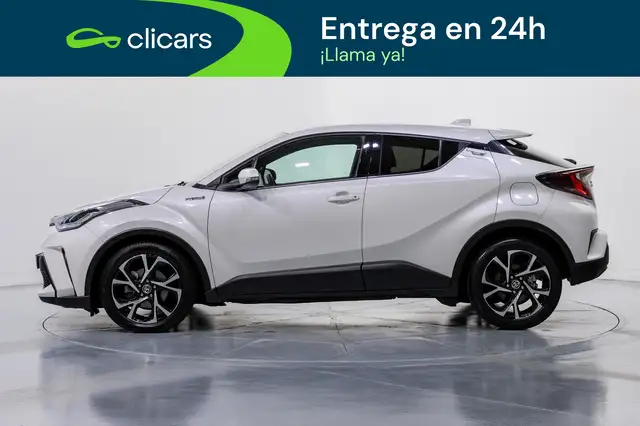Toyota C-HR view 8