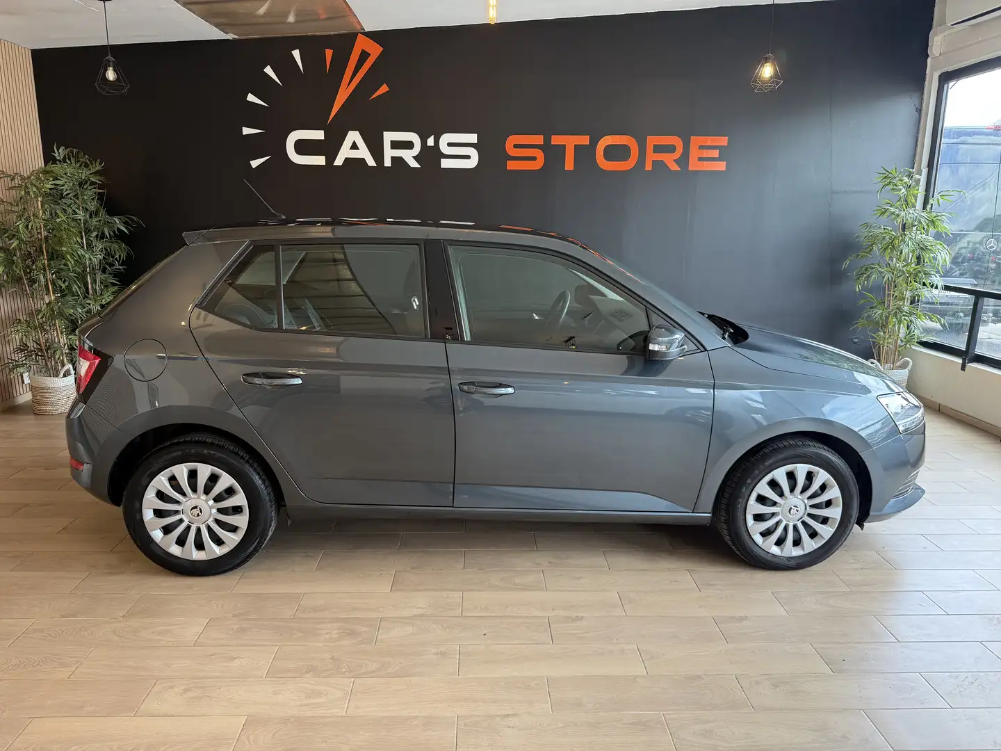 Skoda Fabia Fabia 1.0i * Garantie 12 Mois * Gris - 1