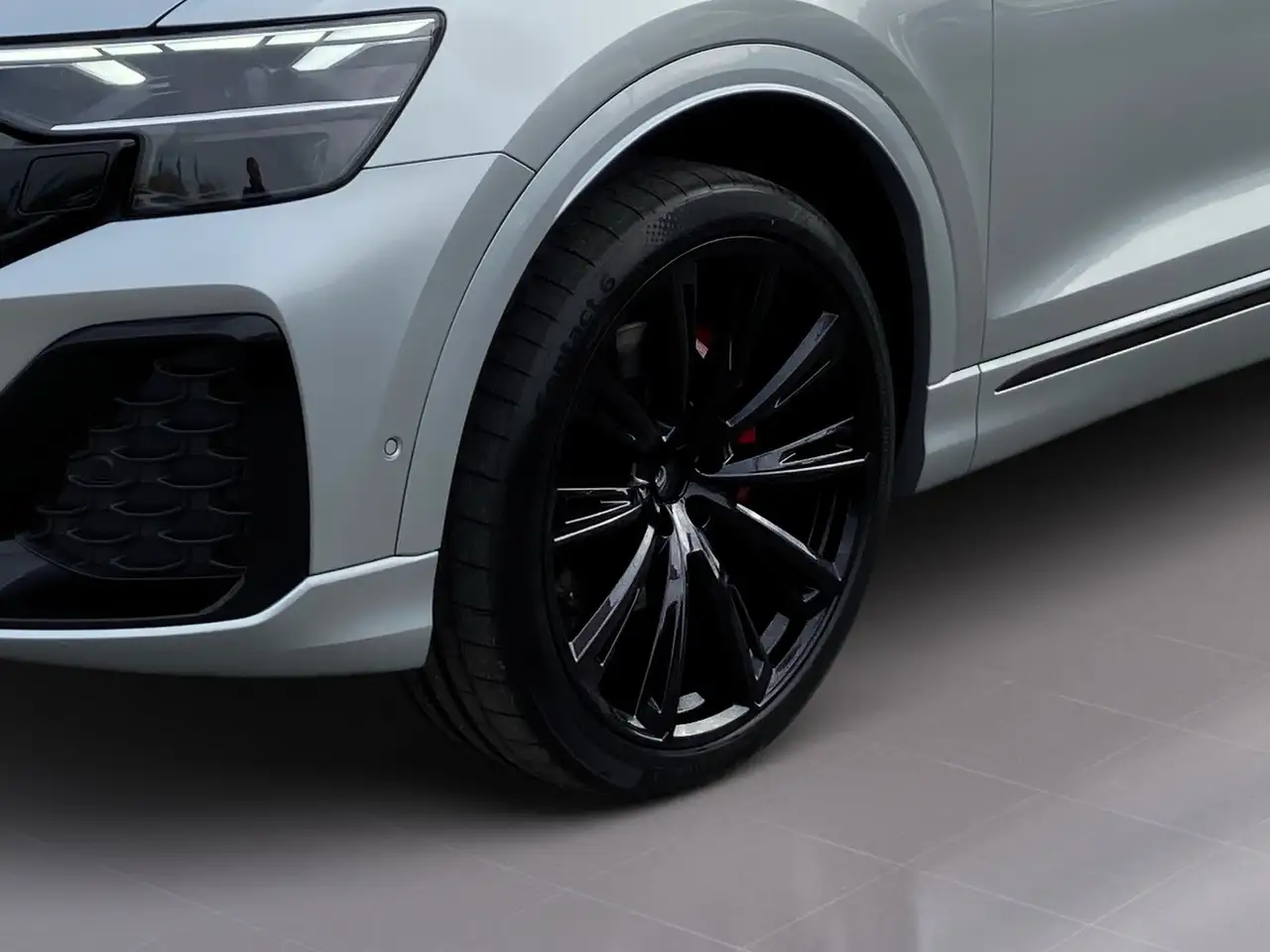 Audi Q8 S-LINE QUATTRO TDI 286PS.MATRIX.PANO.AHK.LUFT.LEDE 7