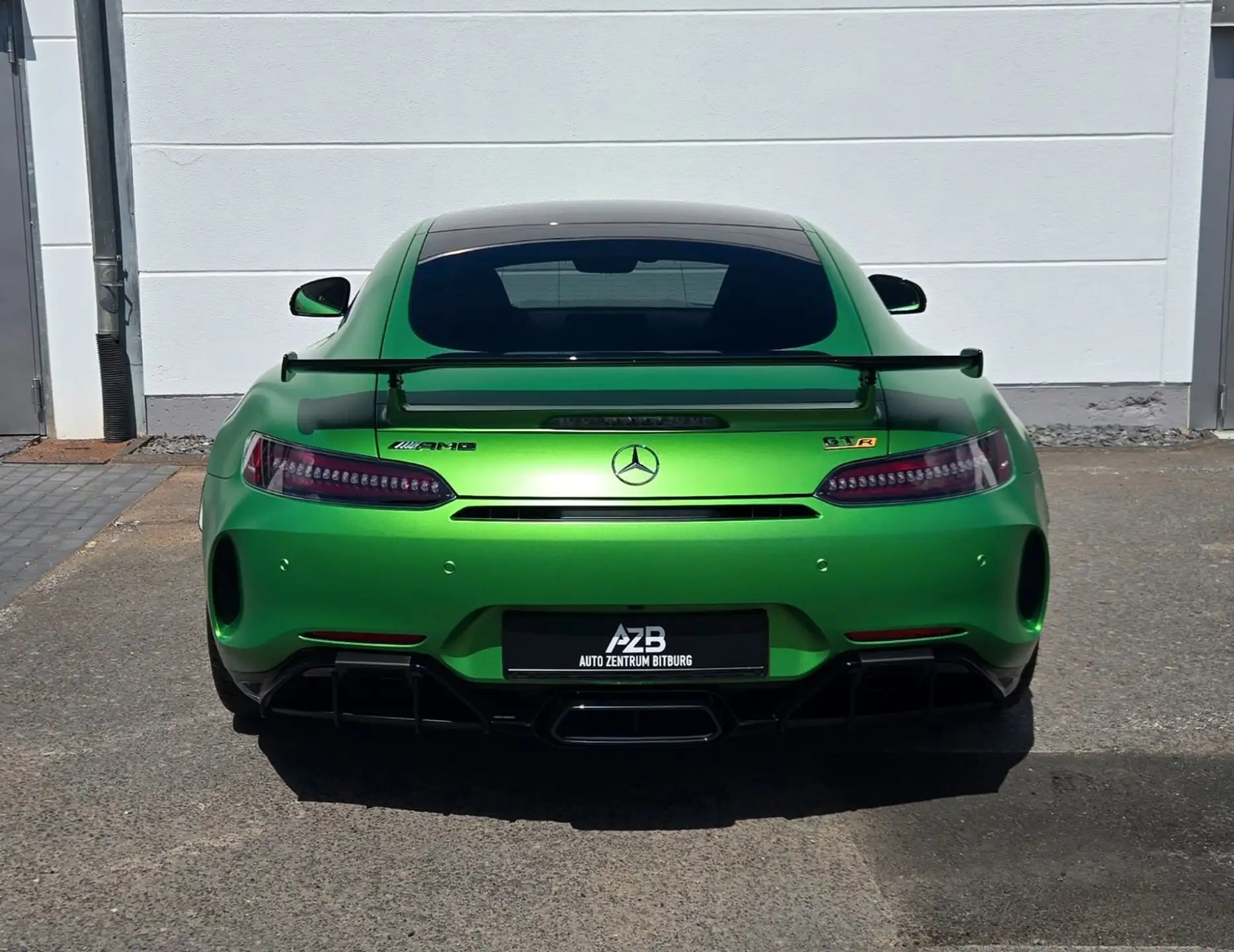 벤츠 AMG GT R 2022 초록 사진 7
