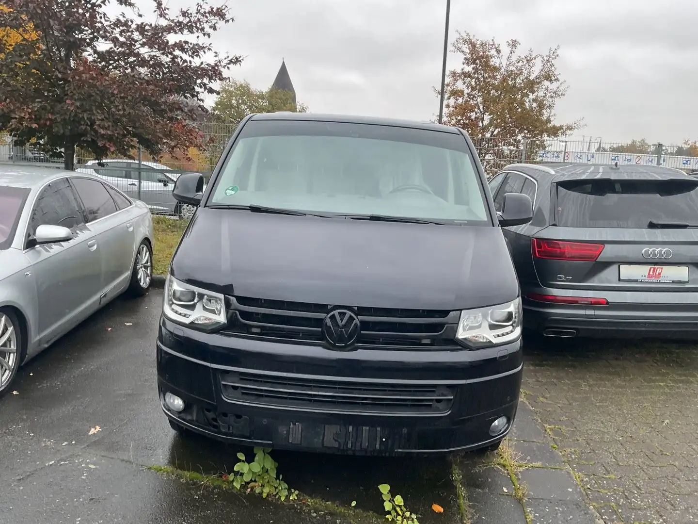 Volkswagen T5 Transporter 2.0 TDI Xenon LED 3.Sitzer SHZ Noir - 2
