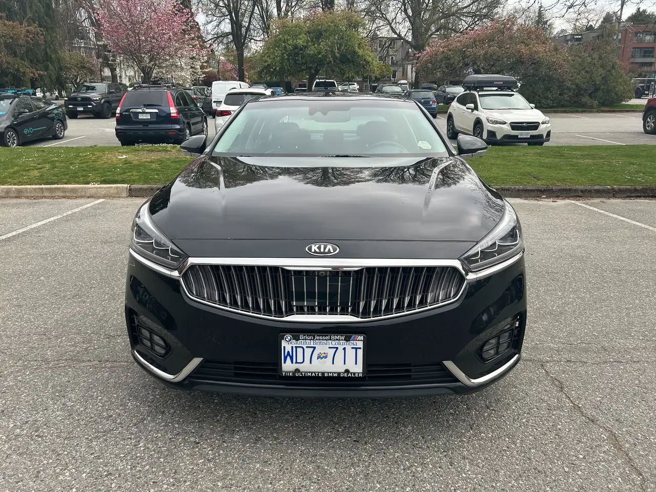 Kia Cadenza снимка Kia Cadenza