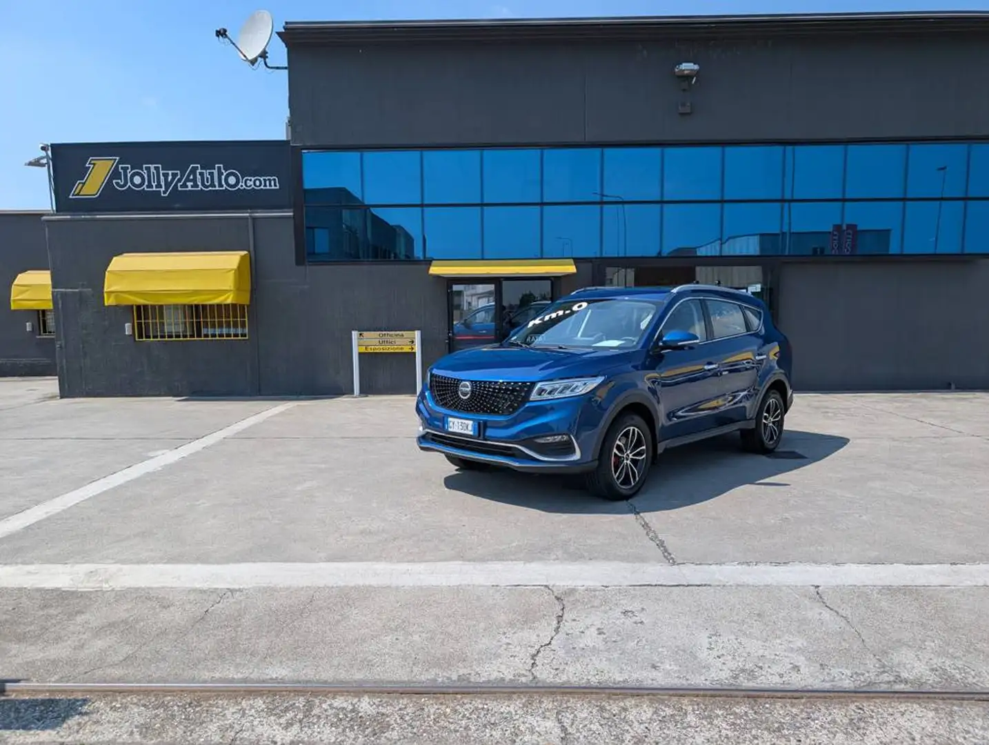 DFSK Glory 580 1.5 T CVT 7 POSTI ( DISPONIBILE ANCHE GPL ) KM0 Blau - 1