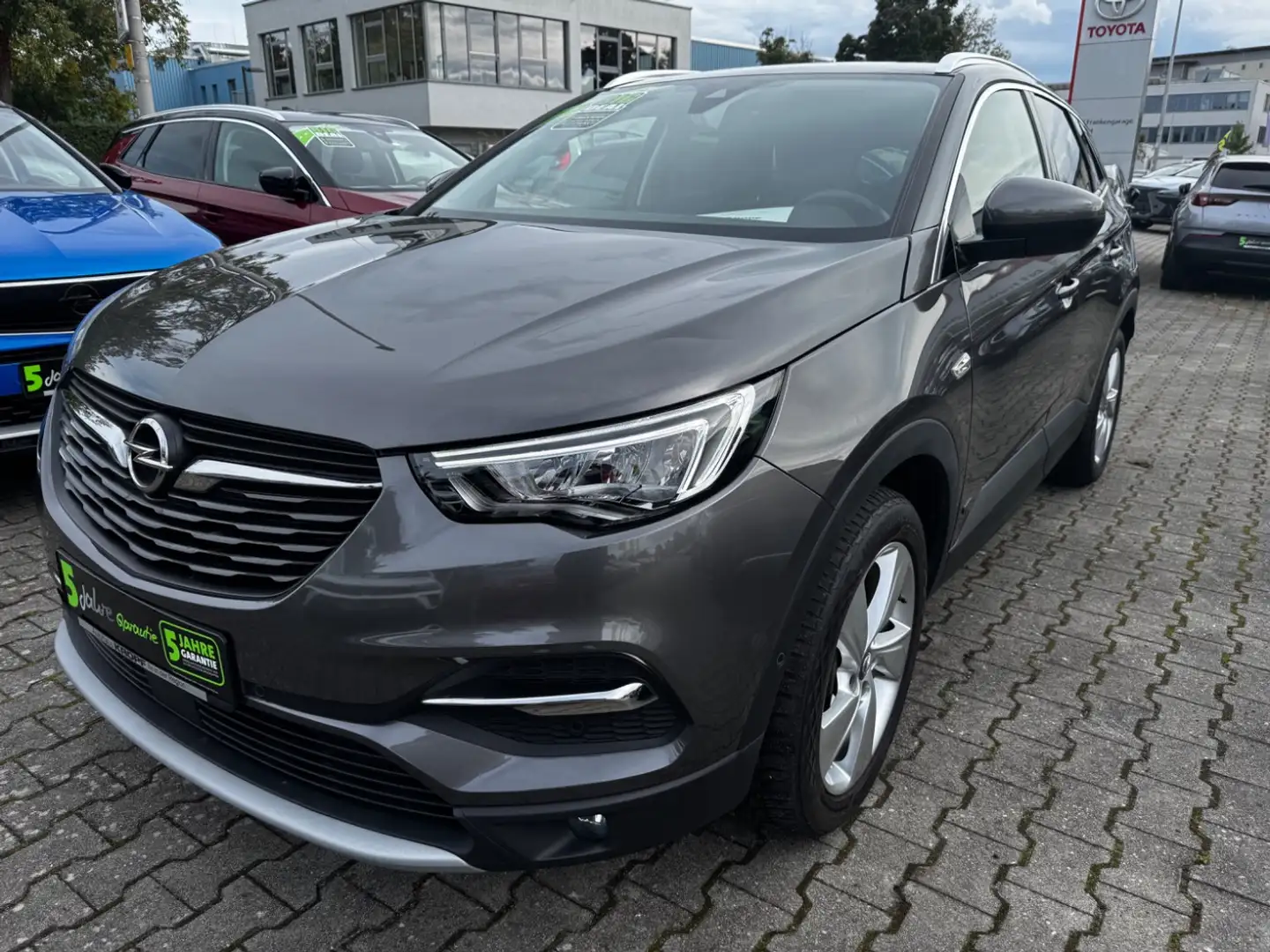 Opel Grandland 1.6 Turbo Hybrid **SHZ Allrad AHK** Gris - 2