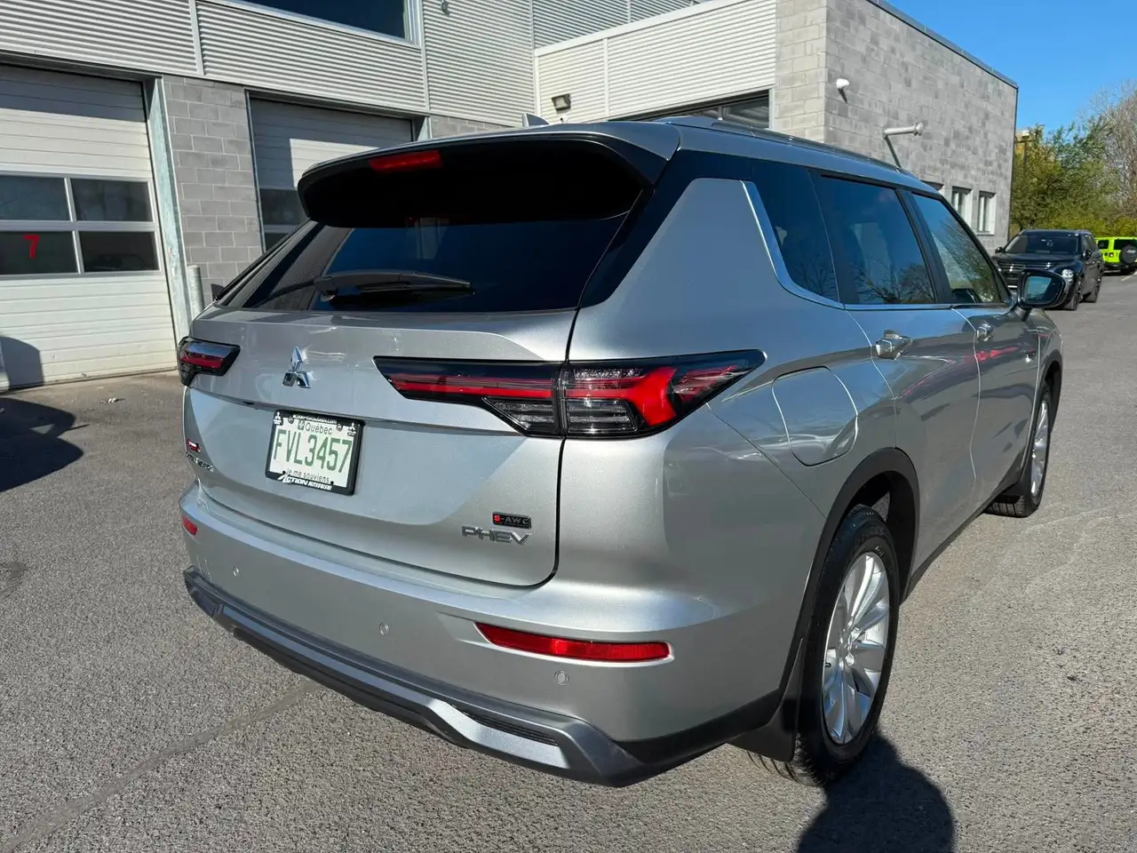 Mitsubishi Outlander снимка Mitsubishi Outlander