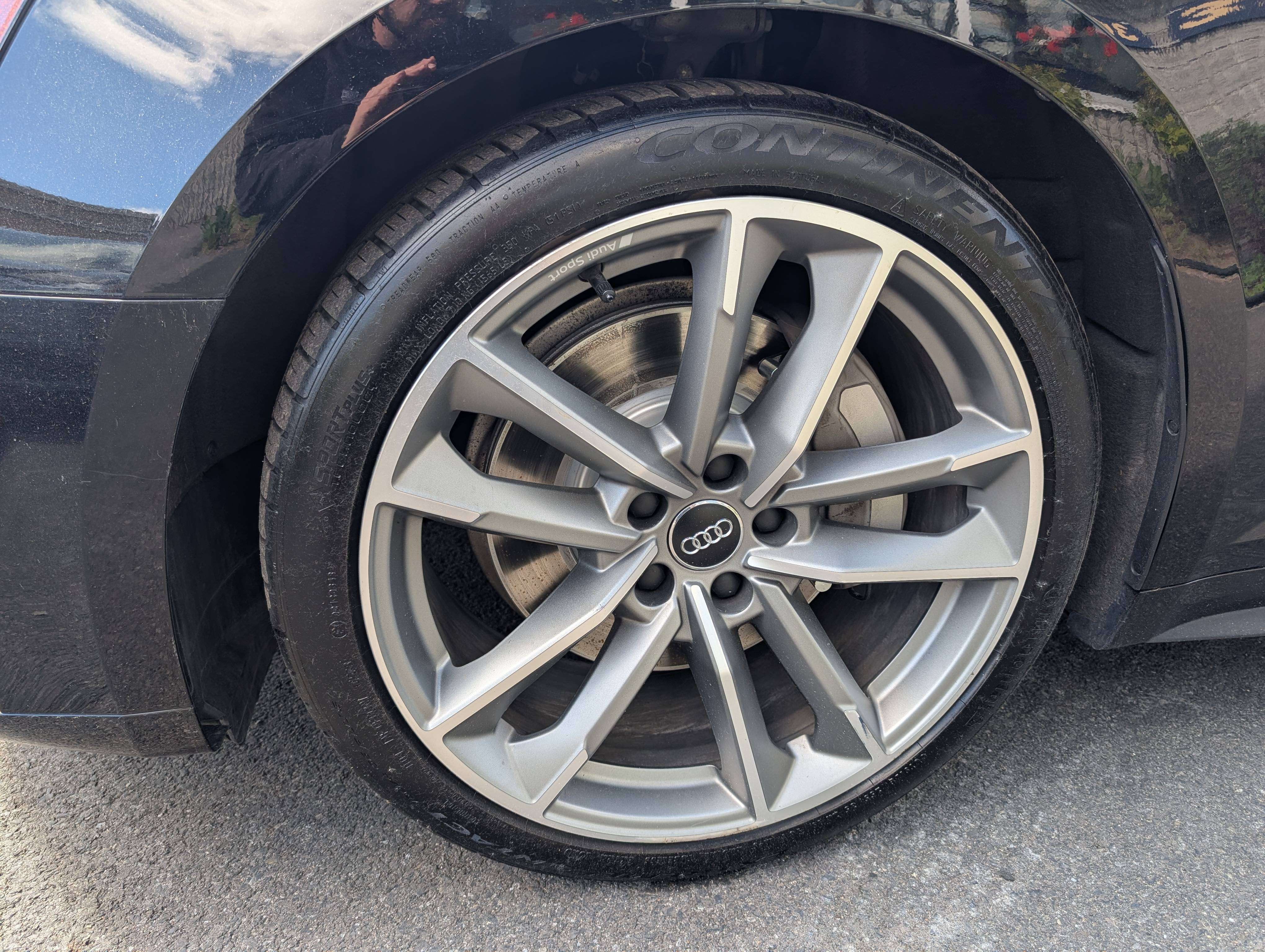 2019 Audi A5 S-LINE alt 2
