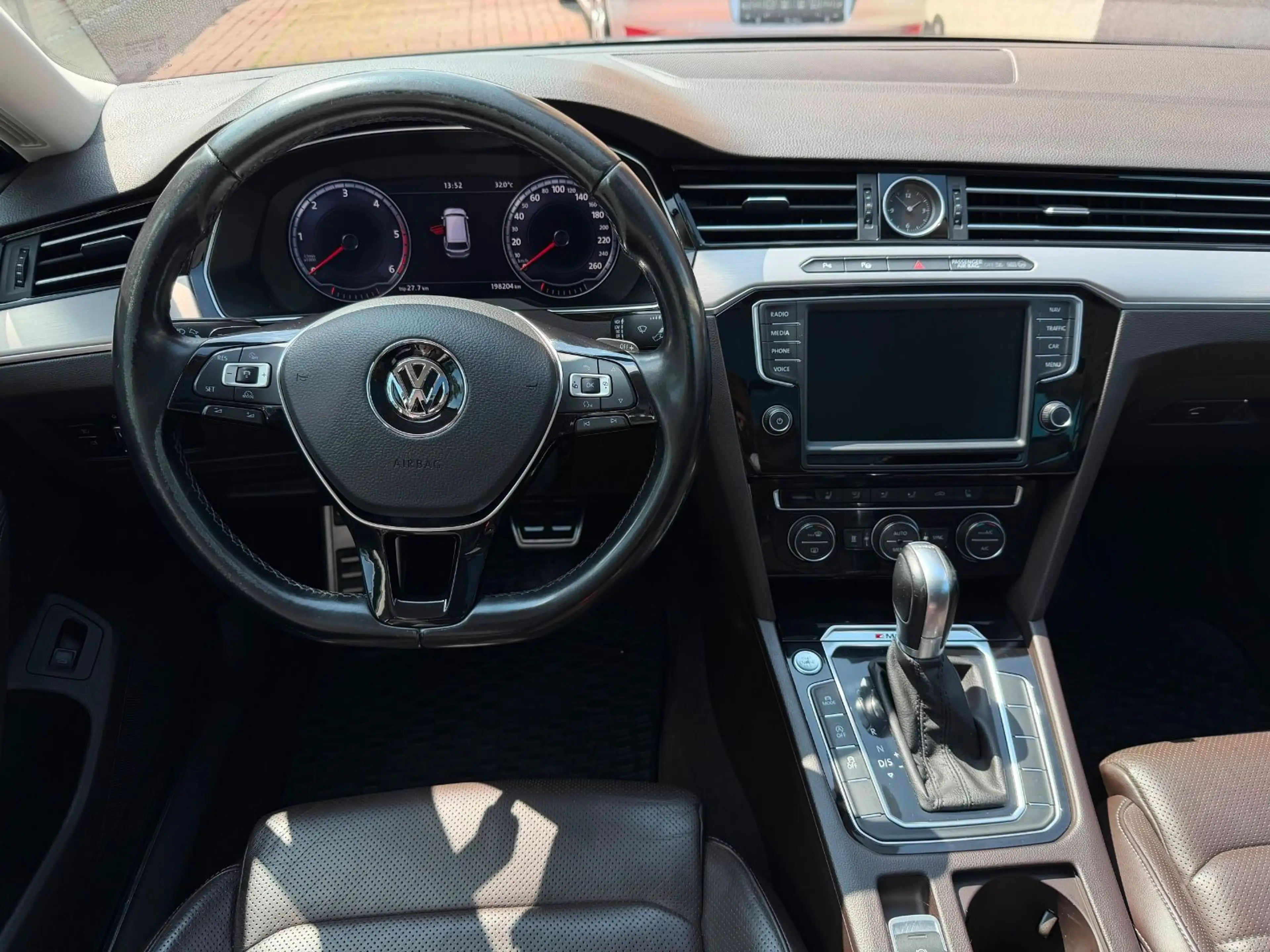 Volkswagen Passat Variant Highline BMT/Start-Stopp 4Motion — photo 8