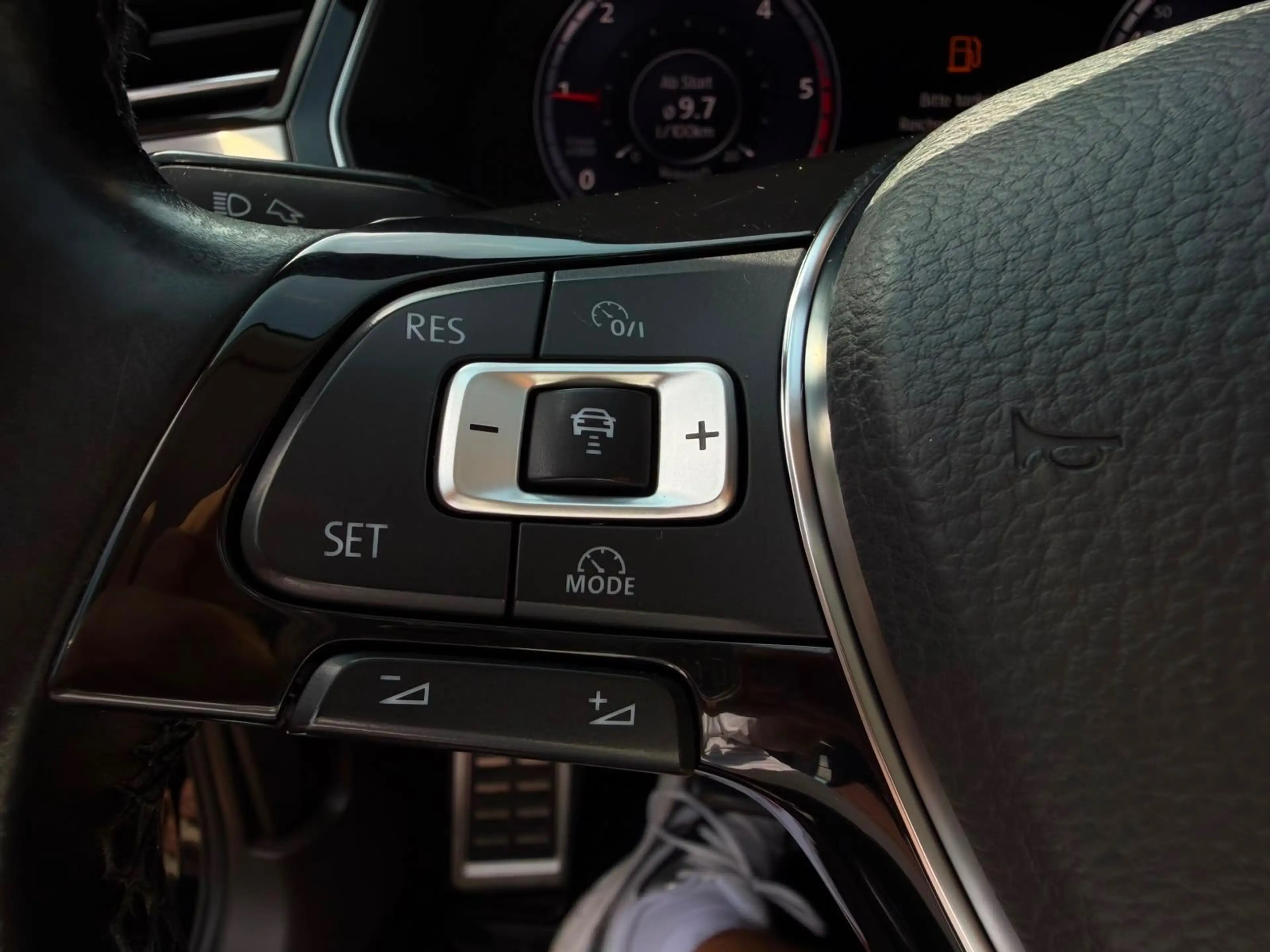 Volkswagen Passat Variant Highline BMT/Start-Stopp 4Motion — photo 15