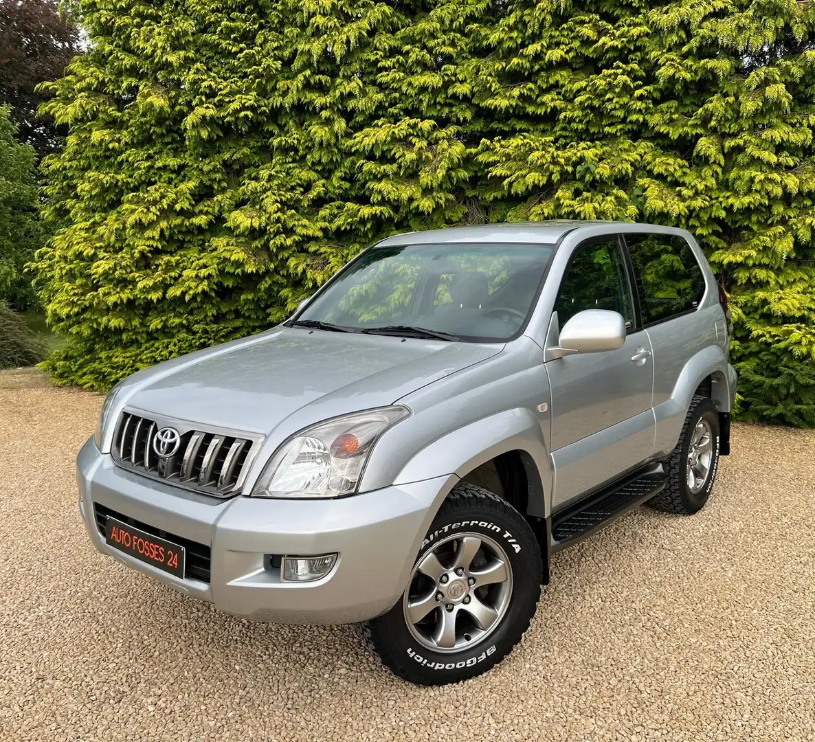 Toyota Land Cruiser 3.0 D-4D 173 CV VX 4x4 PREMIER PROPRIETAIRE !! Argent - 1