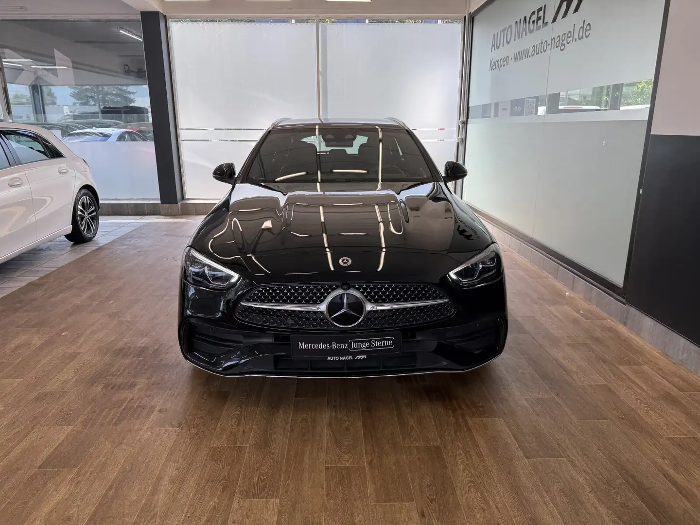 Mercedes-Benz C 220 C 220 d T AMG +LED+NAVI+AHK+DISTRONIC+Kamera+ Navi Schwarz - 2
