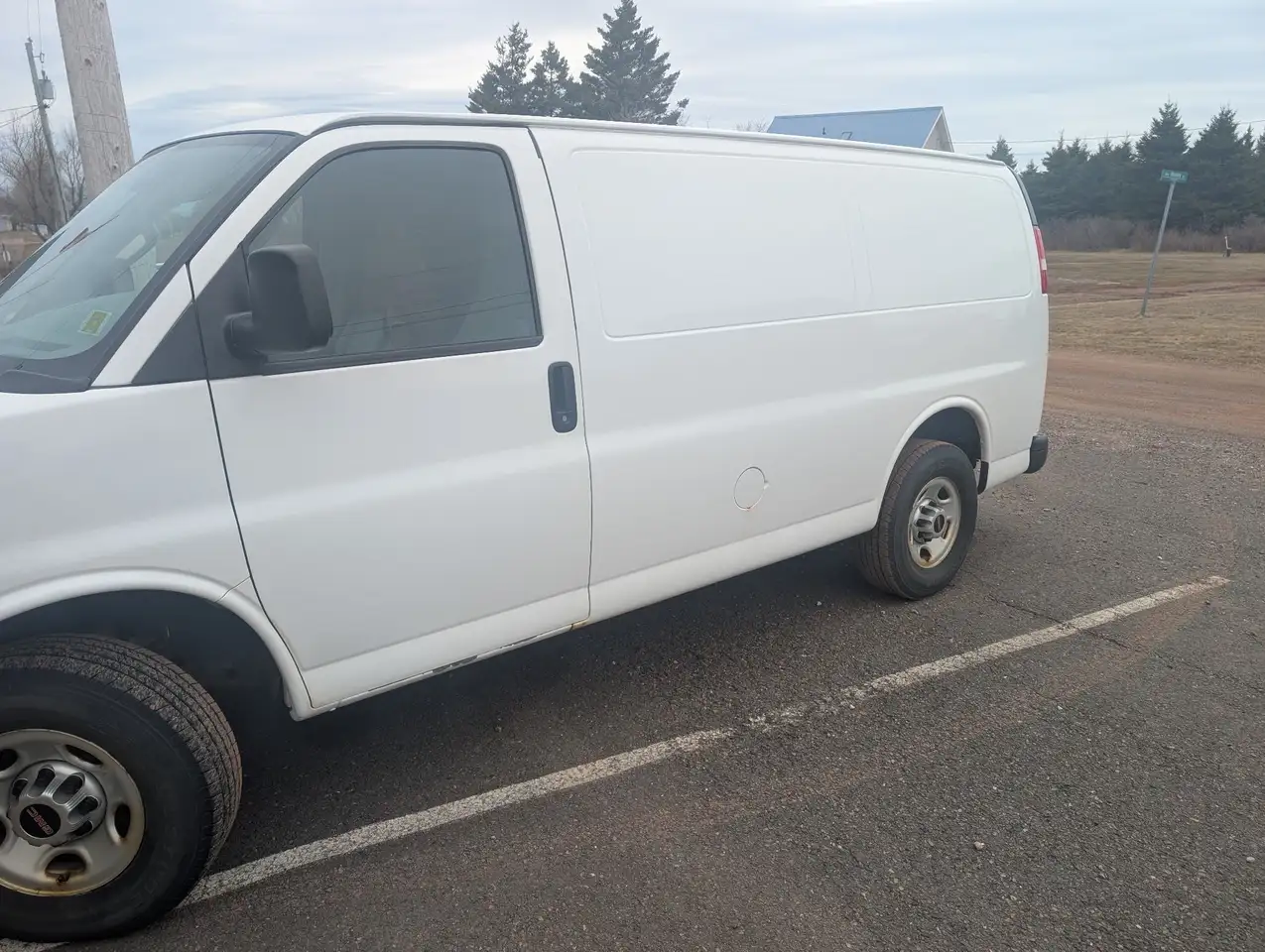 GMC Savana 2500 снимка GMC Savana 2500