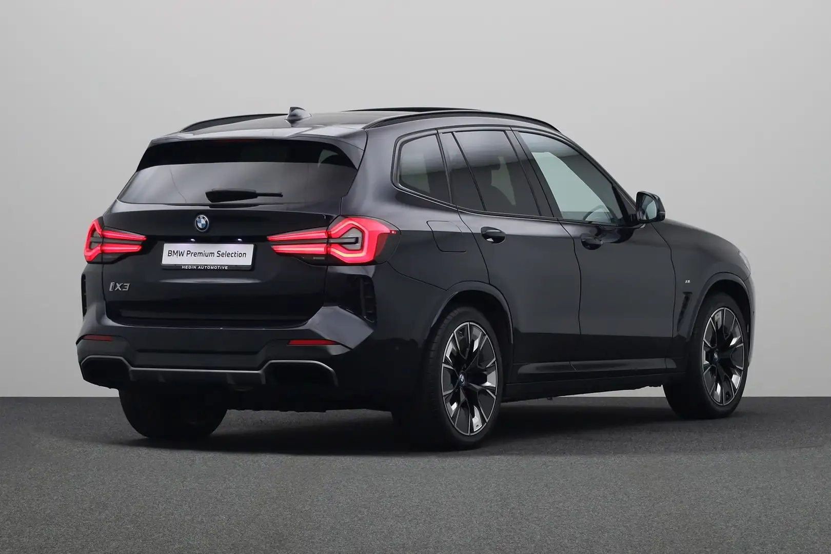 BMW iX3 High Executive 80 kWh | Trekhaak | Co-Pilot Pack | Noir - 2