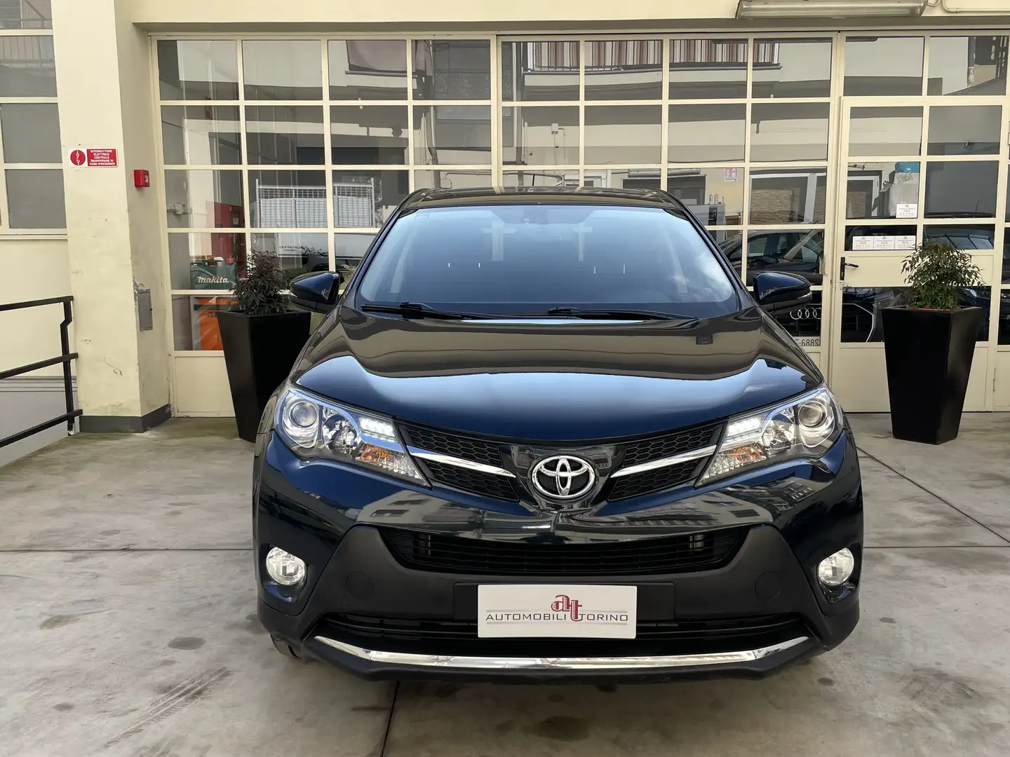 Toyota RAV 4 Rav4 2.0 d-4d Lounge 4wd 124cv mt "AUTOCARRO" Blau - 2