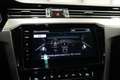 Volkswagen Passat Variant 1.5 TSI R Line DSG * Pano - Trekhaak - Virtual - K Gris - thumbnail 31