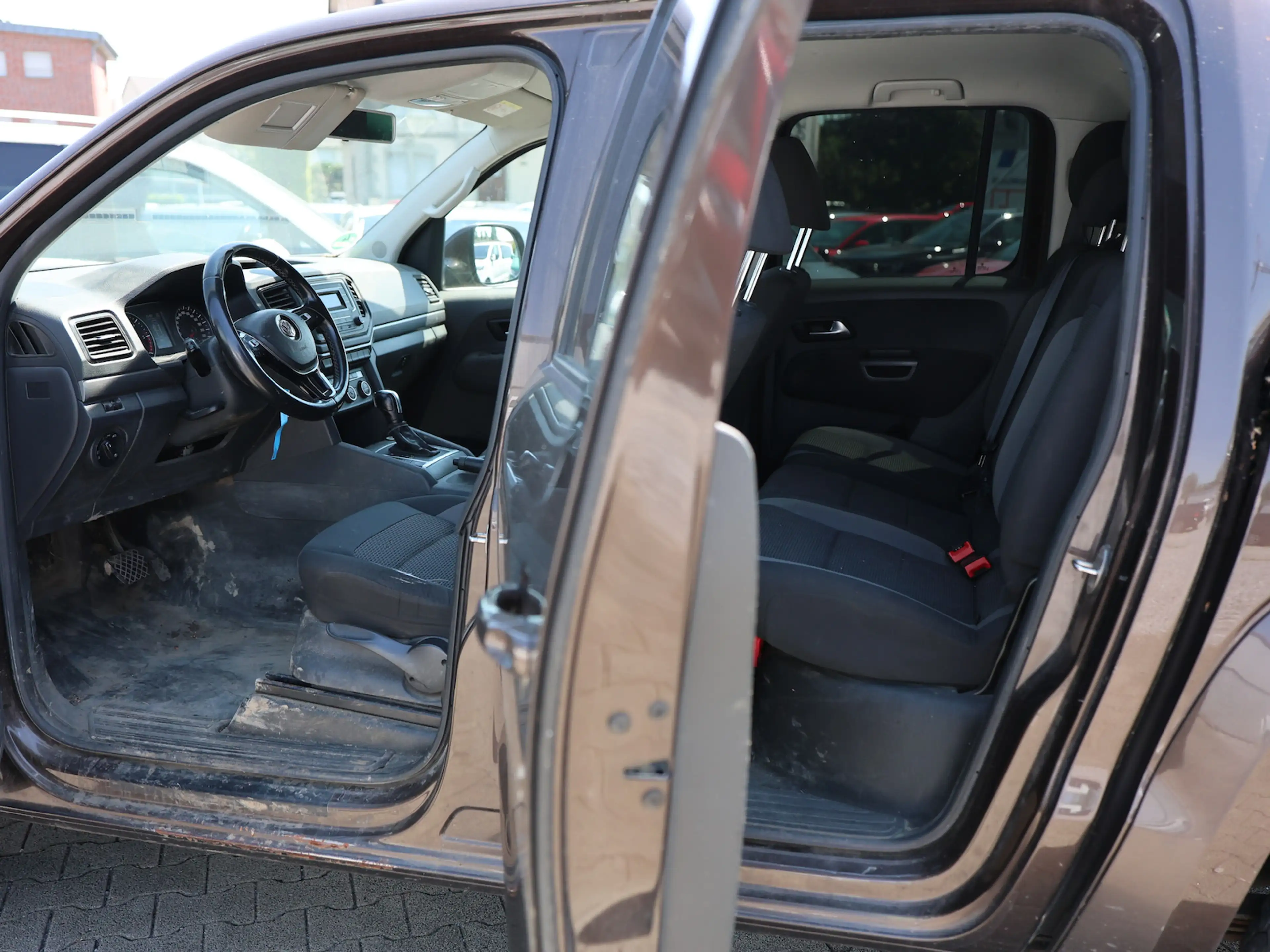 Volkswagen Amarok 3.0 TDI DSG 4M DC Comfortline / HARDTOP — photo 10