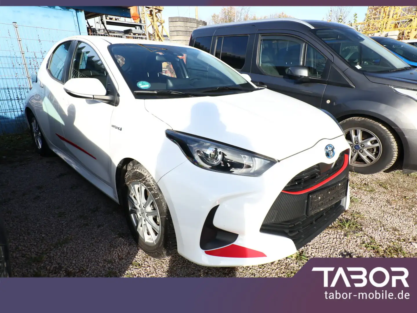 Toyota Yaris 1.5 Hybrid 116 CVT Business Ed. Nav Kam Weiß - 2