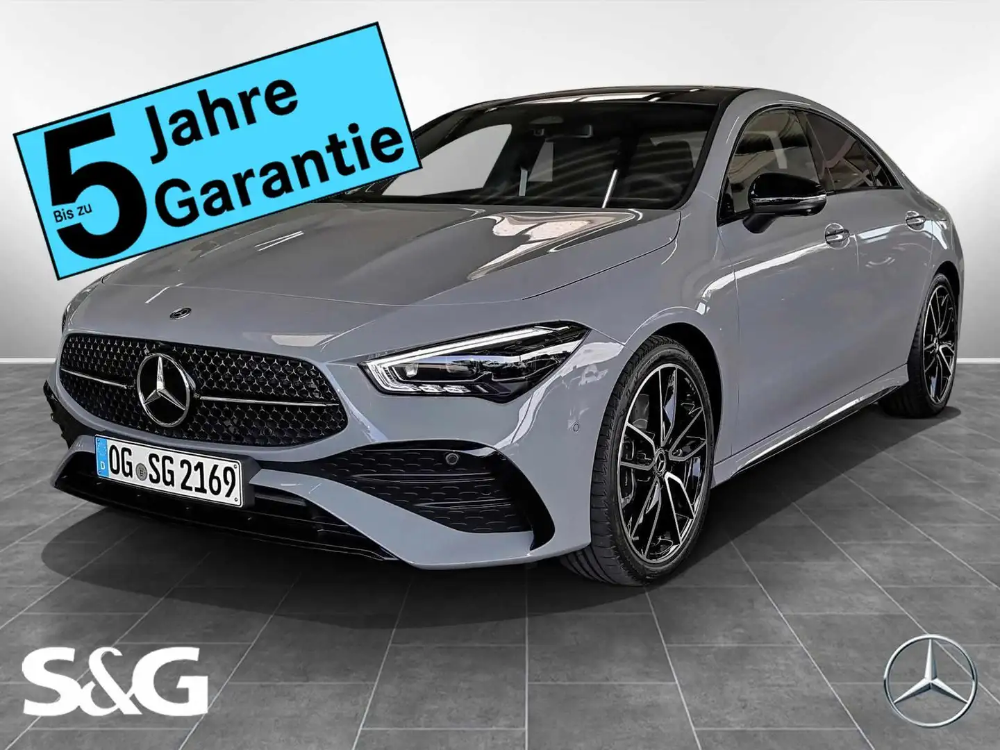Mercedes-Benz CLA 250 4M Coupé AMG MBUX+360°+M-LED+Pano+Fahras Šedá - 1